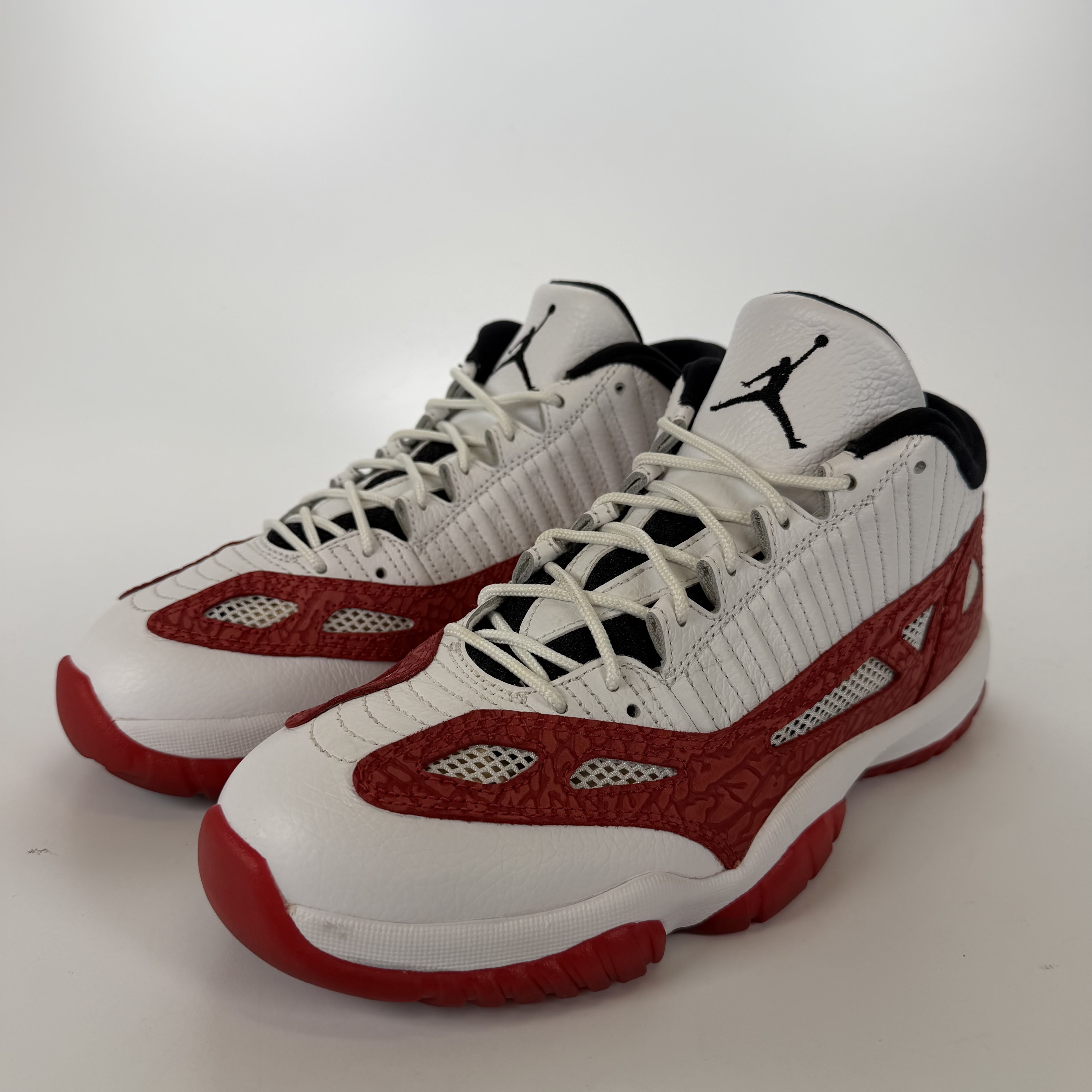633799 Jordan 11 Retro Low IE White Gym Red