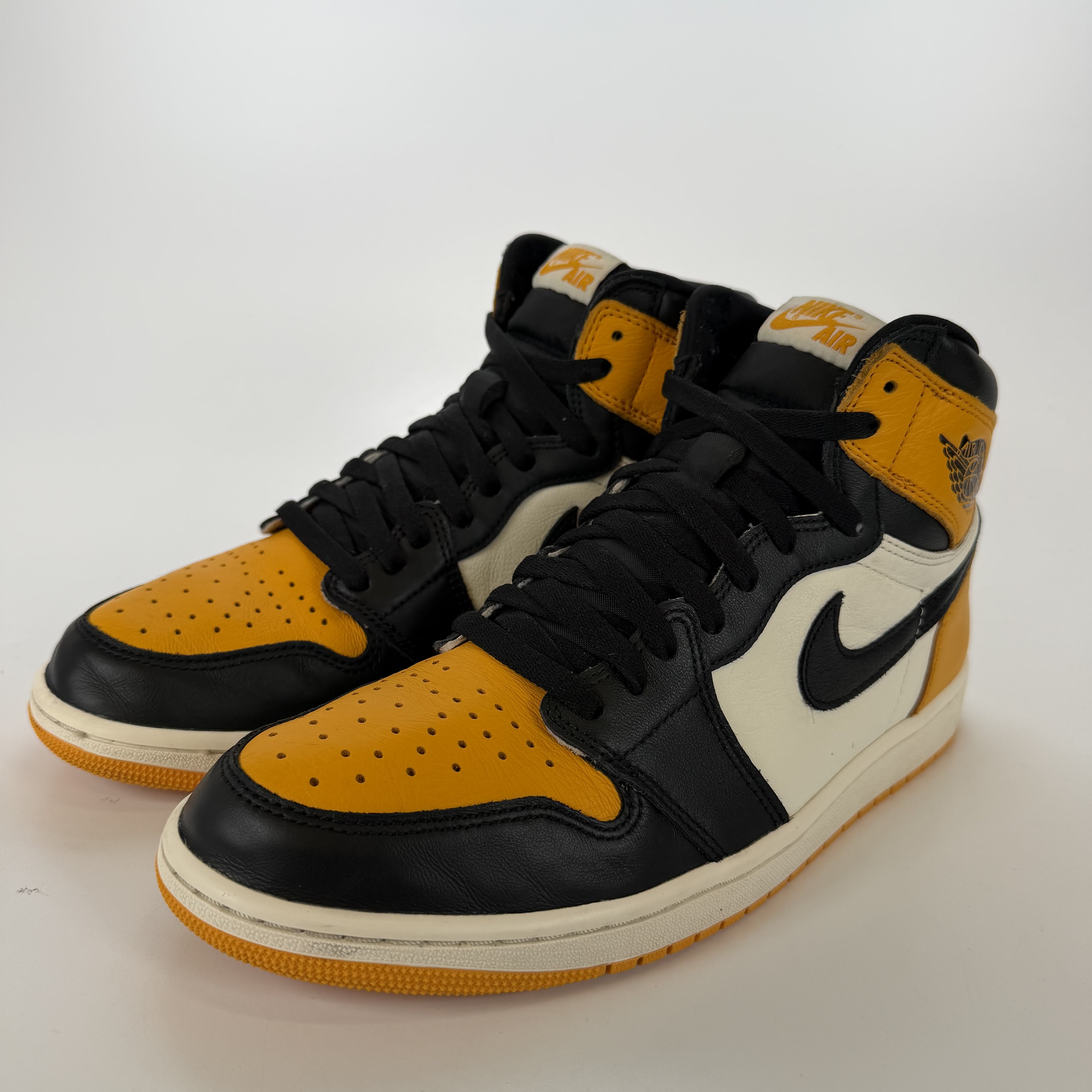 627850 Jordan 1 Retro High OG Taxi