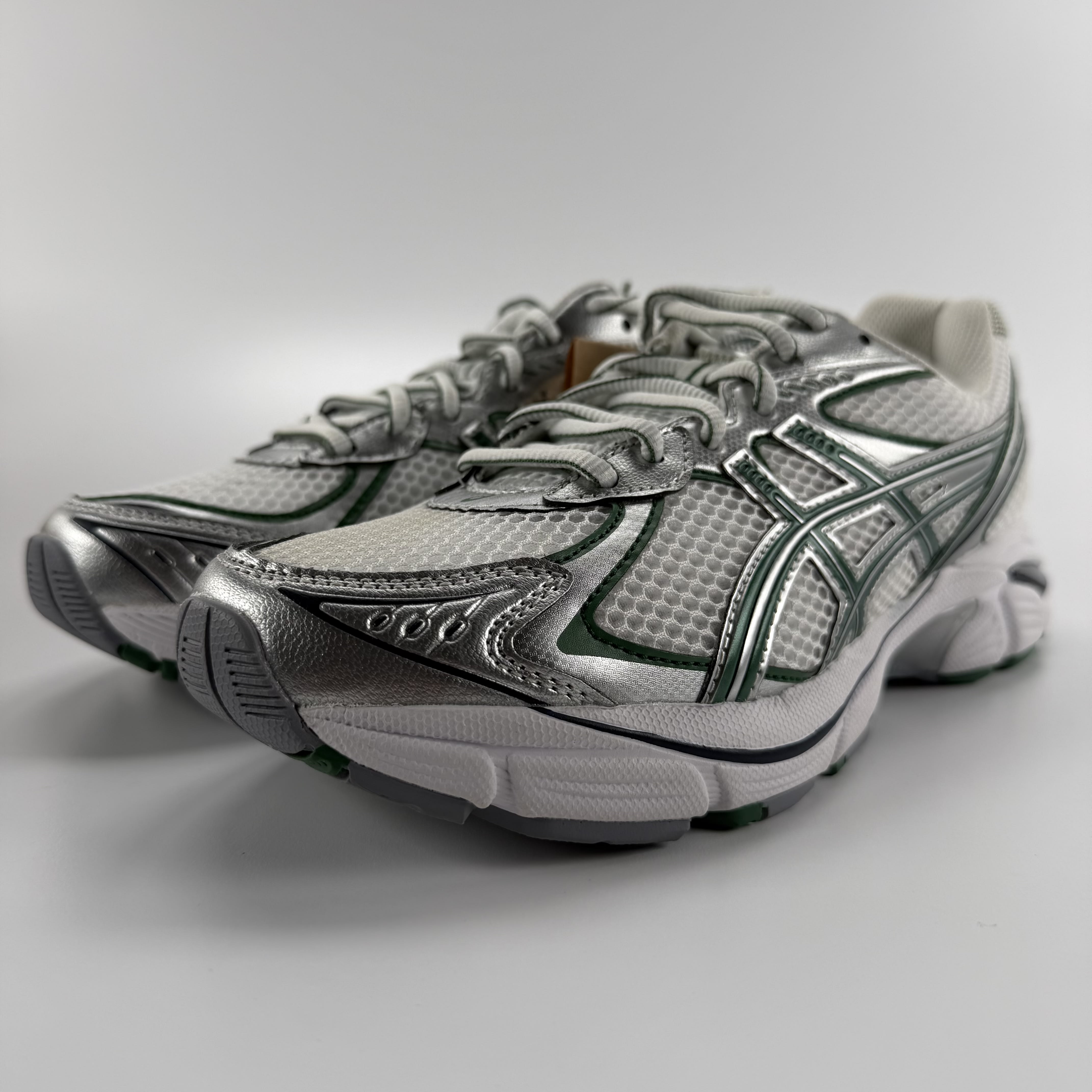 264608 ASICS GT-2160 White Shamrock Green