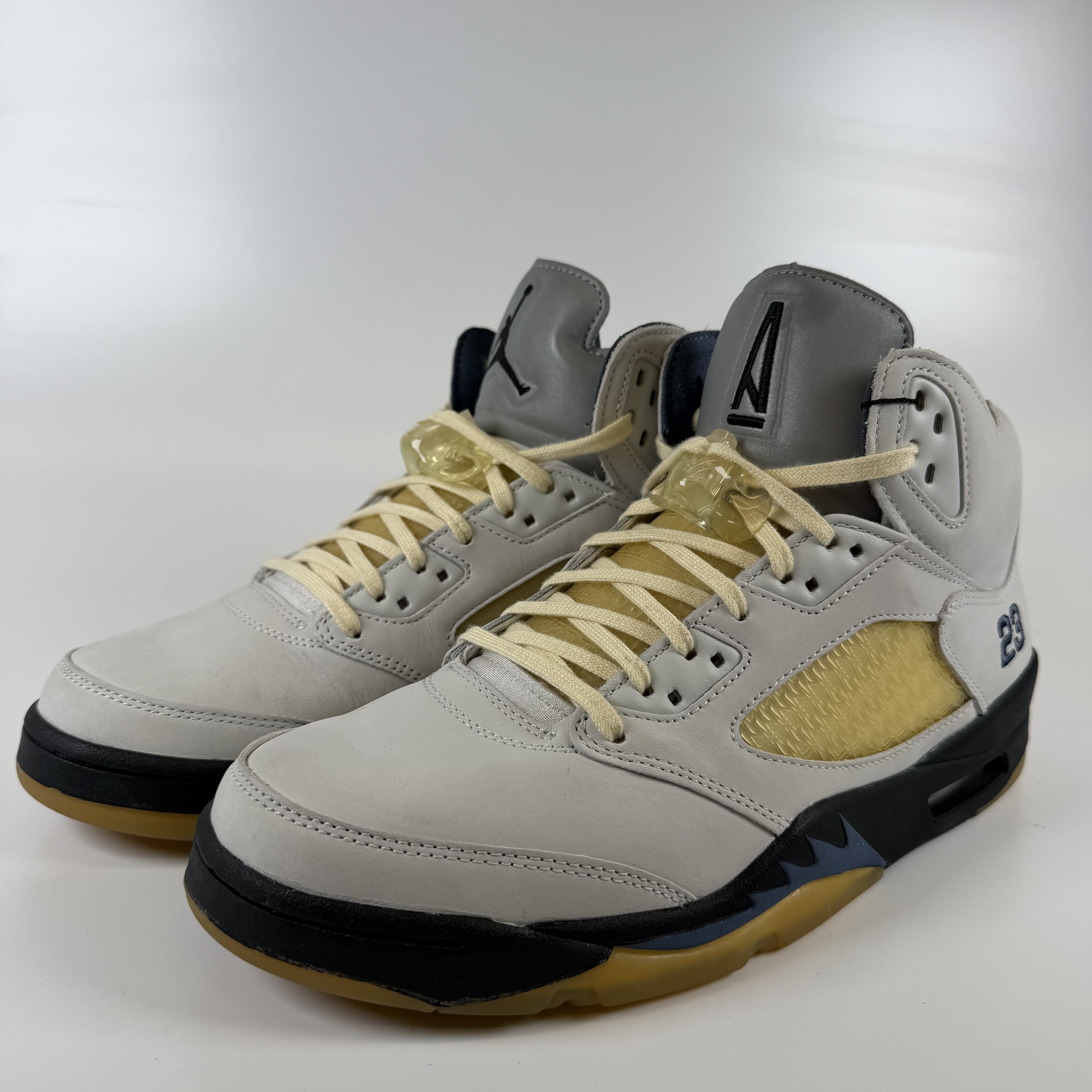 SP6927 Jordan 5 Retro A Ma Maniére Dawn (Women's)