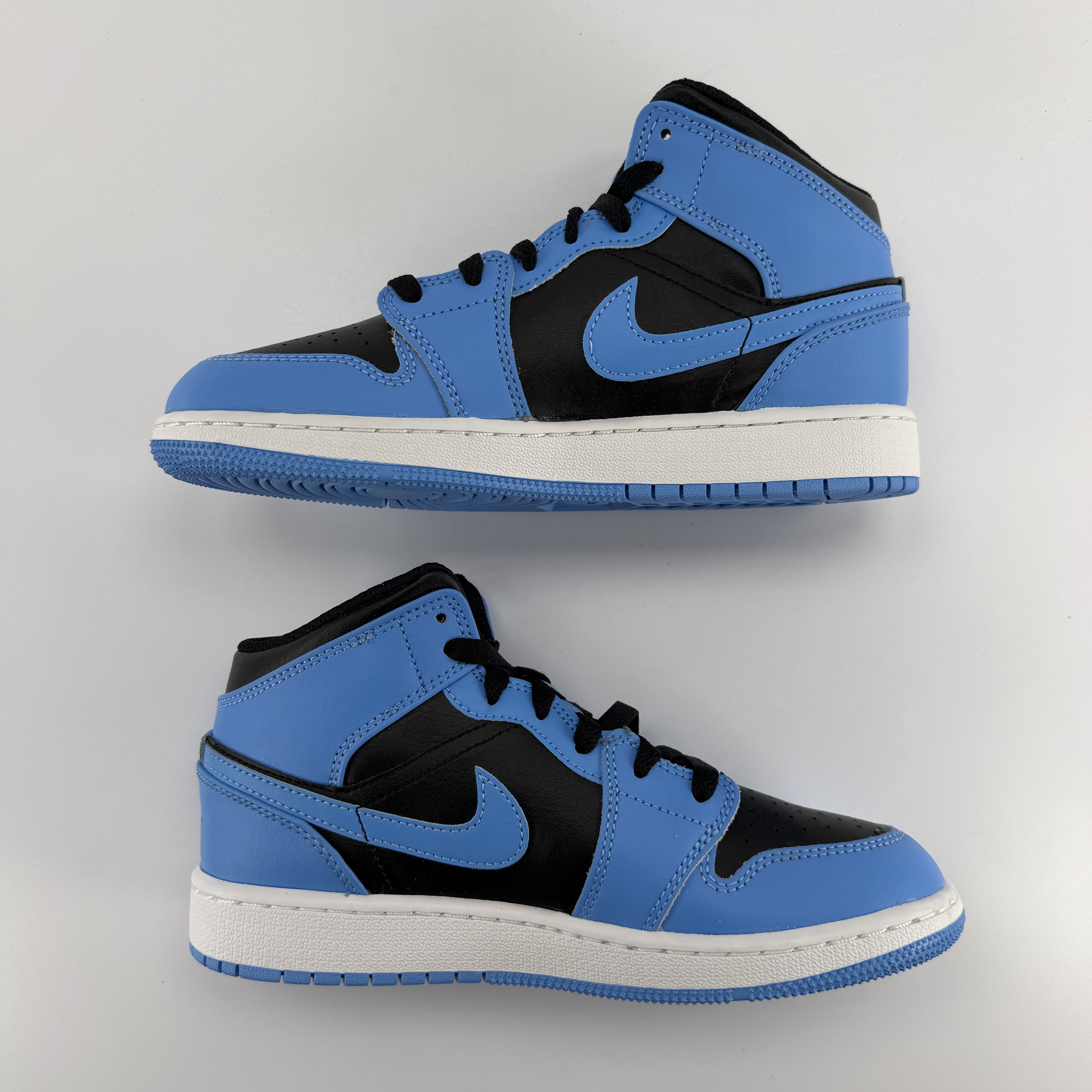 340706 Jordan 1 Mid University Blue Black (GS)