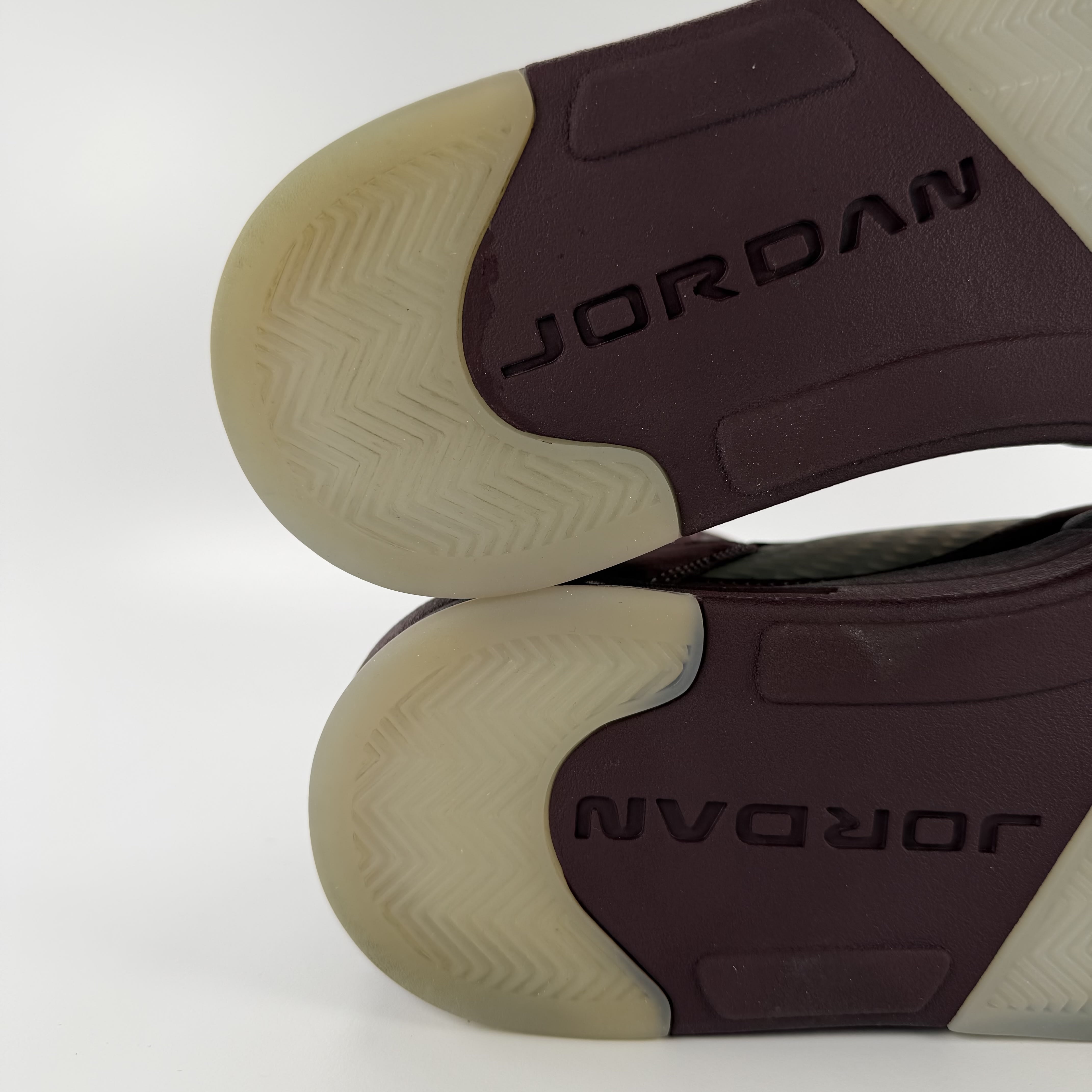 512179 Jordan 5 Retro Burgundy (2023)