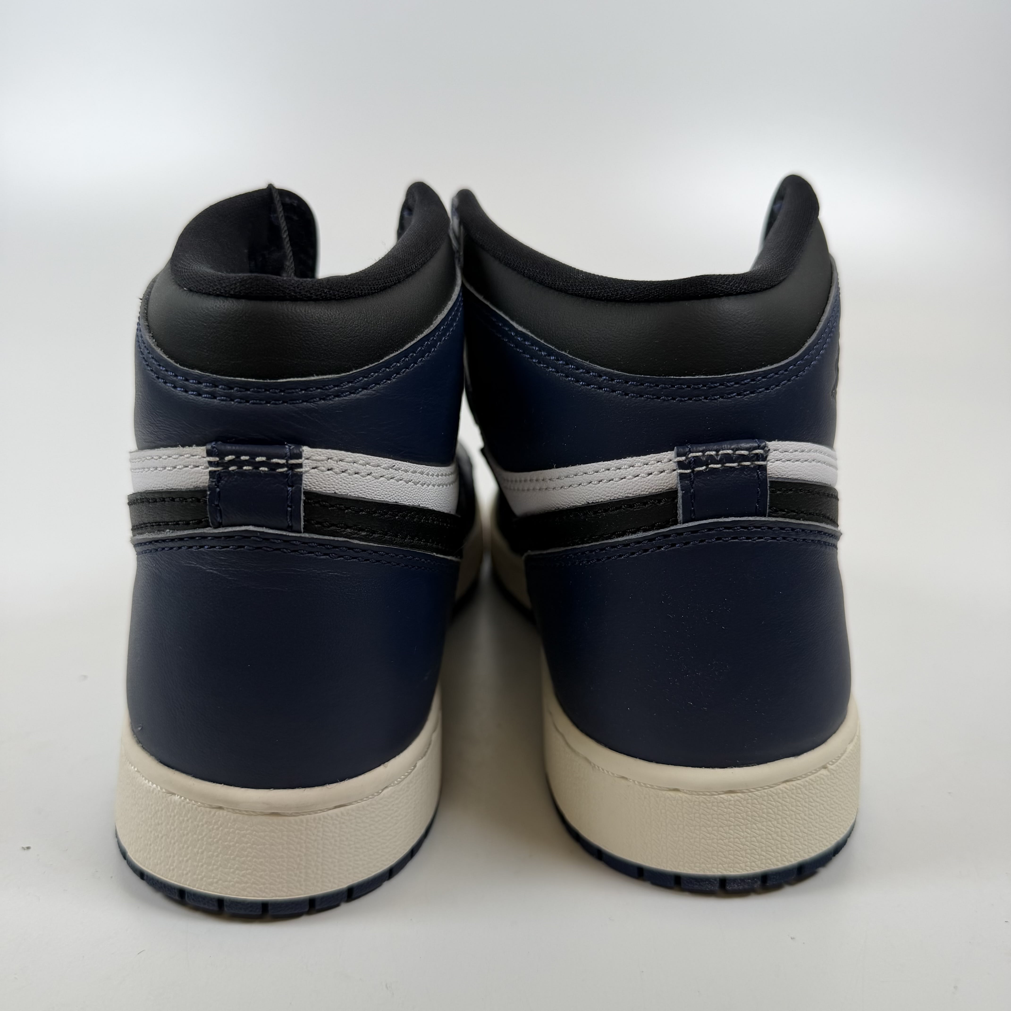 SP8156 Jordan 1 Retro High OG Midnight Navy (GS)