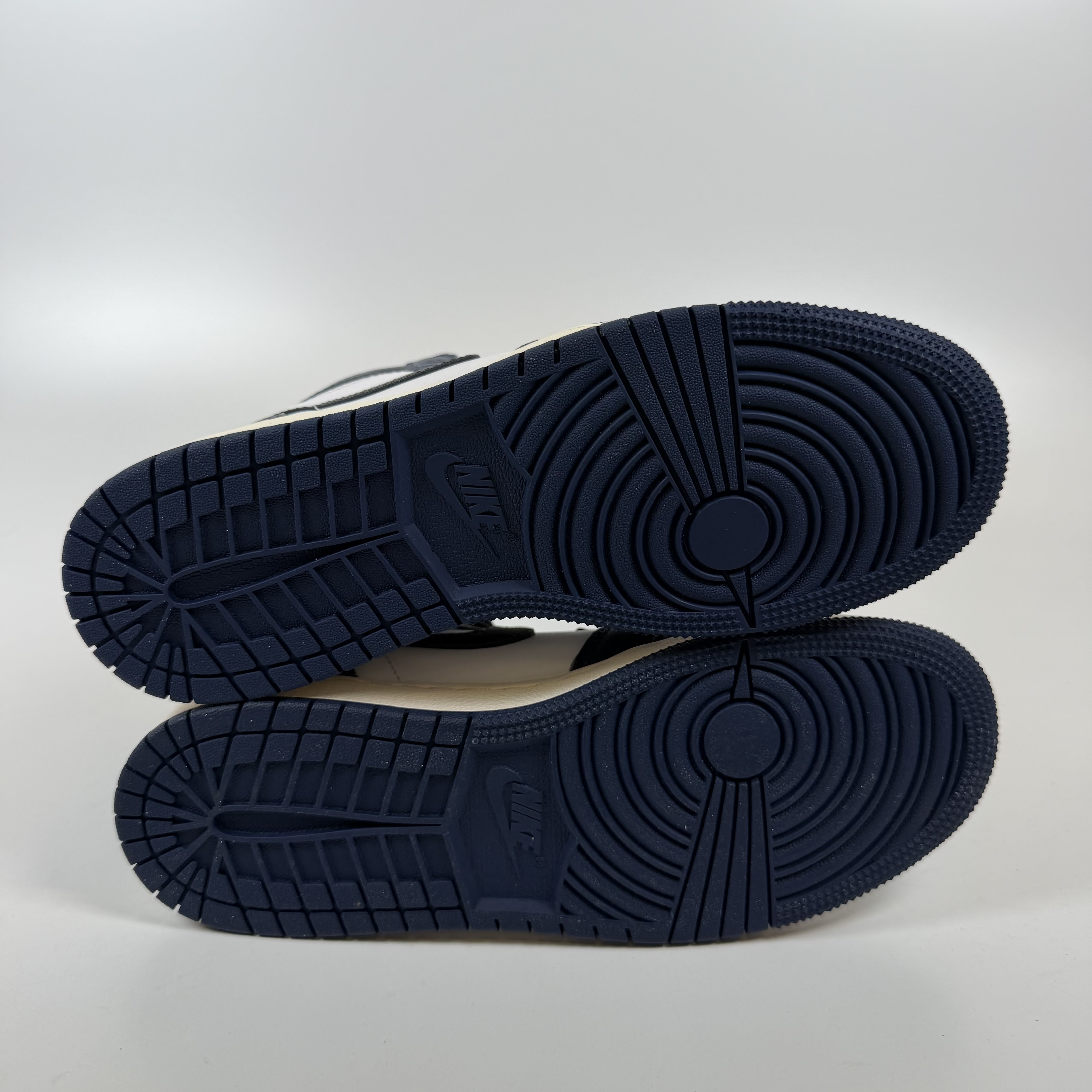 SP8156 Jordan 1 Retro High OG Midnight Navy (GS)