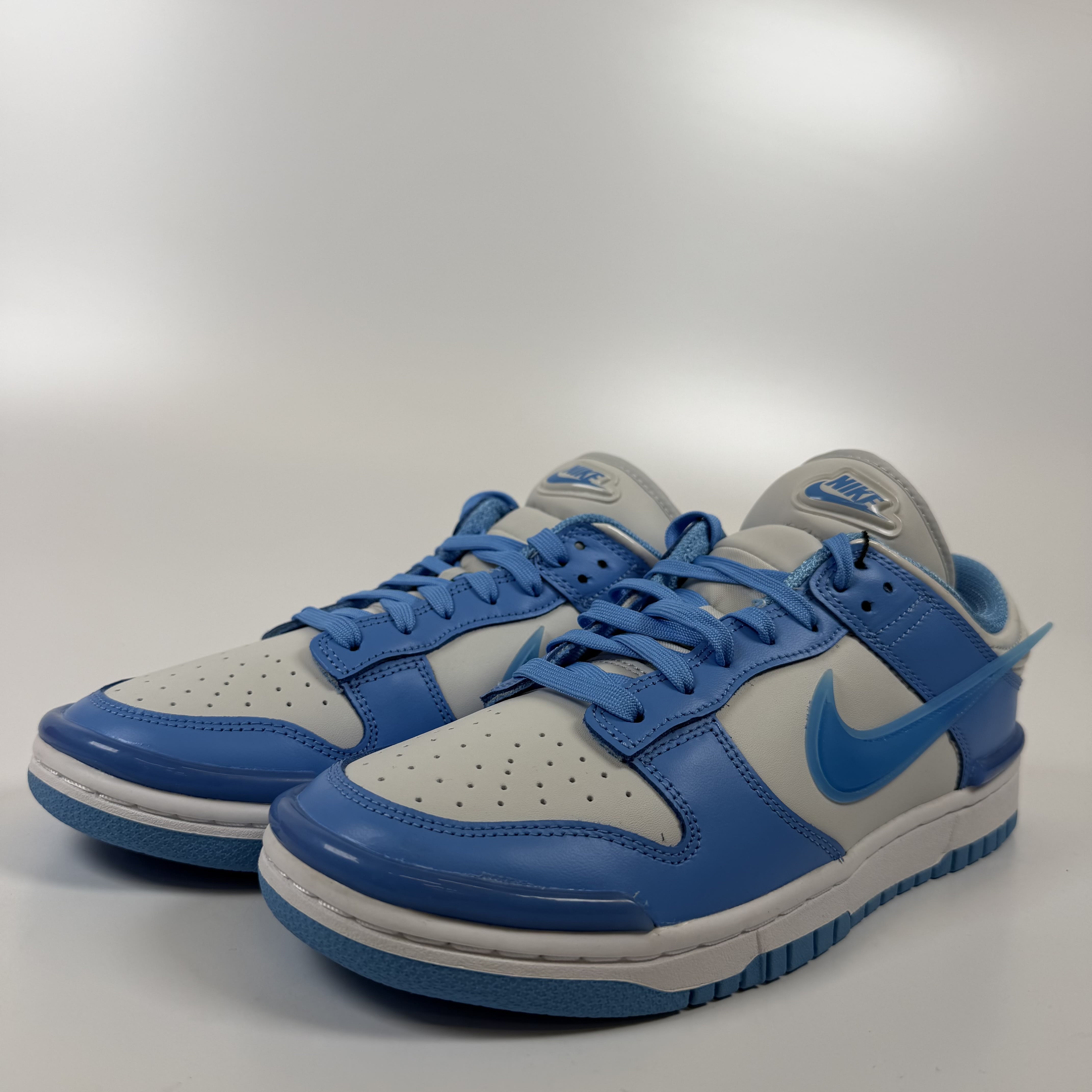 SP8100 Nike Dunk Low Twist University Blue (Women's)