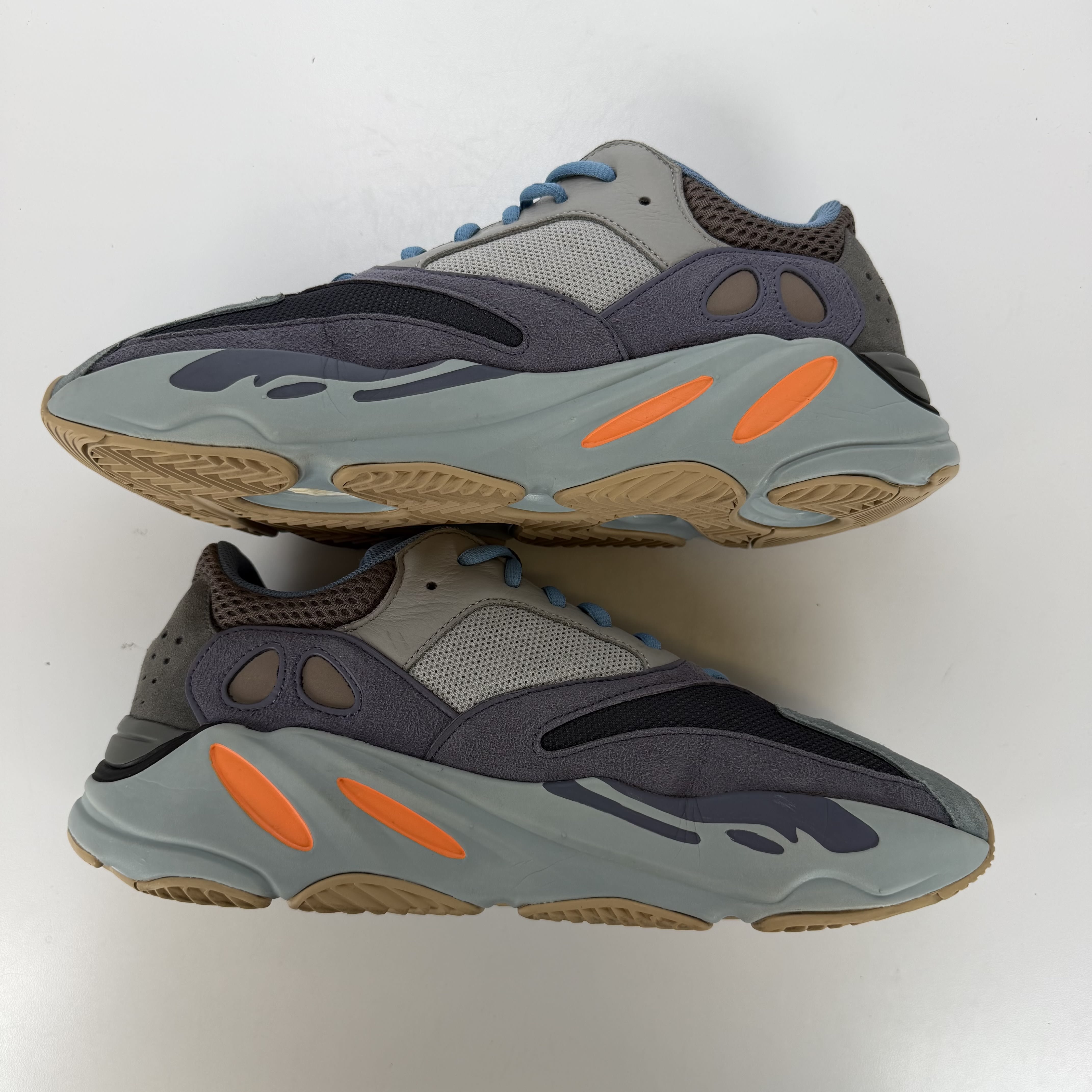 498641 adidas Yeezy Boost 700 Carbon Blue