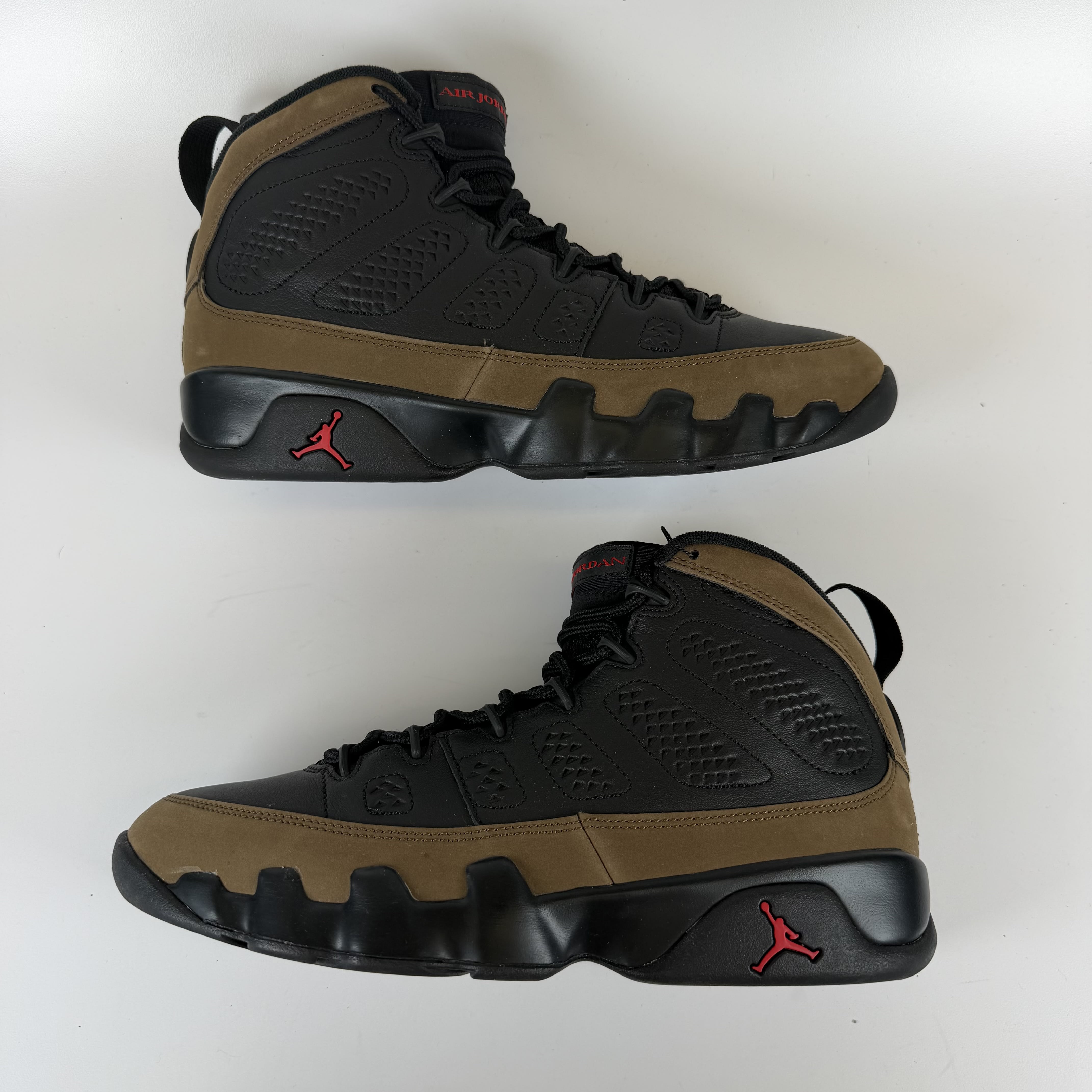 737353 Jordan 9 Retro Olive (2024)