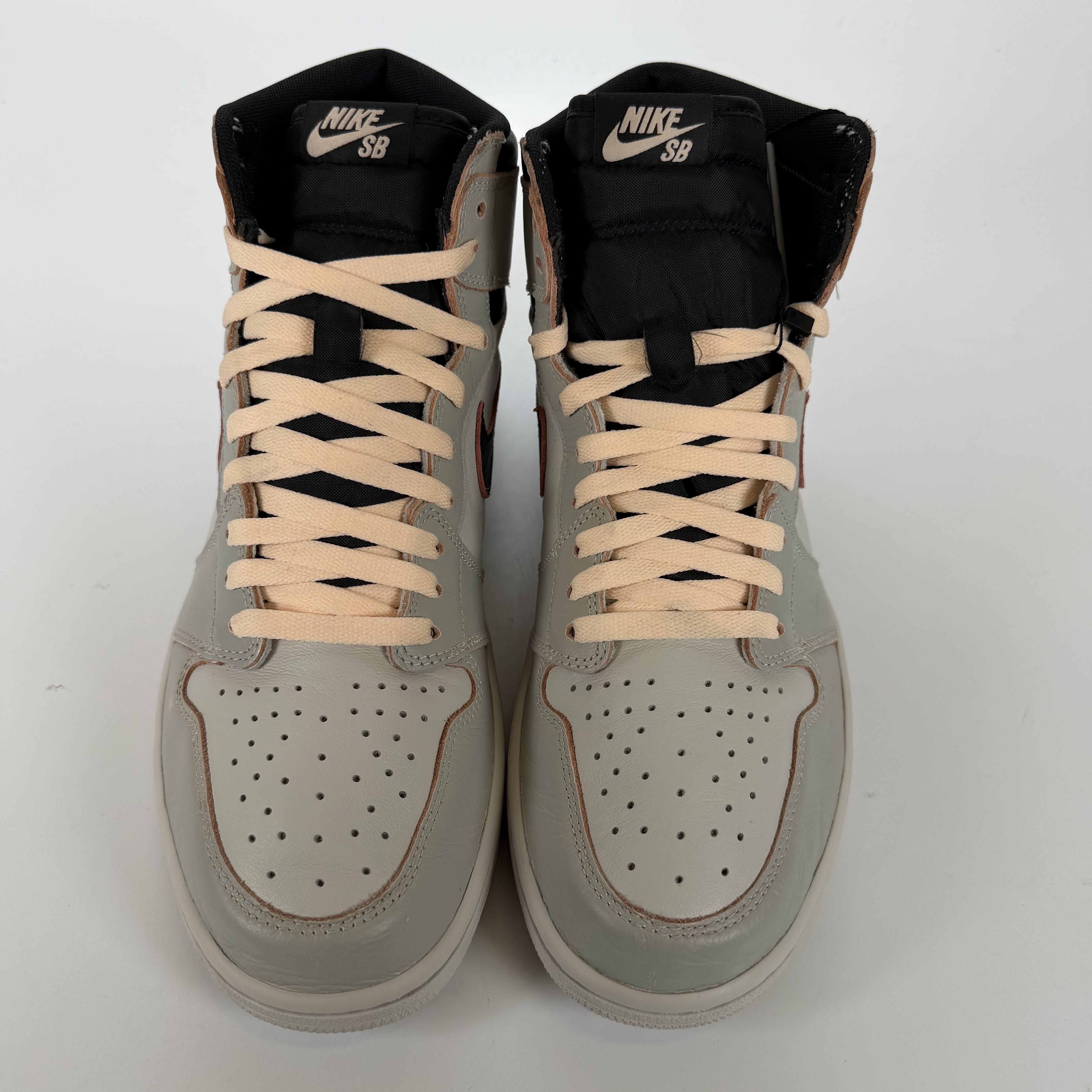 494047 Air Jordan 1 Retro High SB 'NYC to Paris'