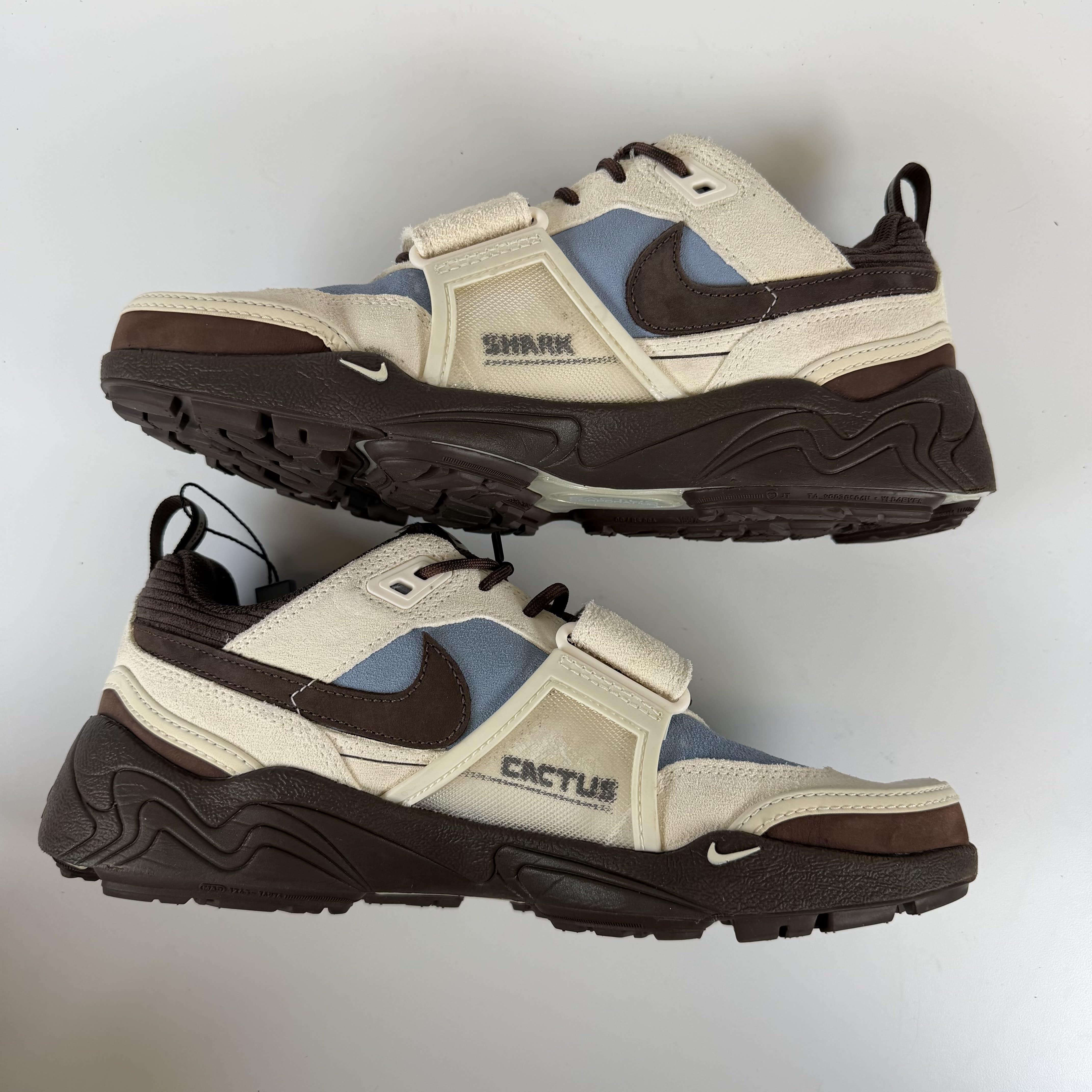 711908 Nike Zoom Field Jaxx Travis Scott Leche Blue
