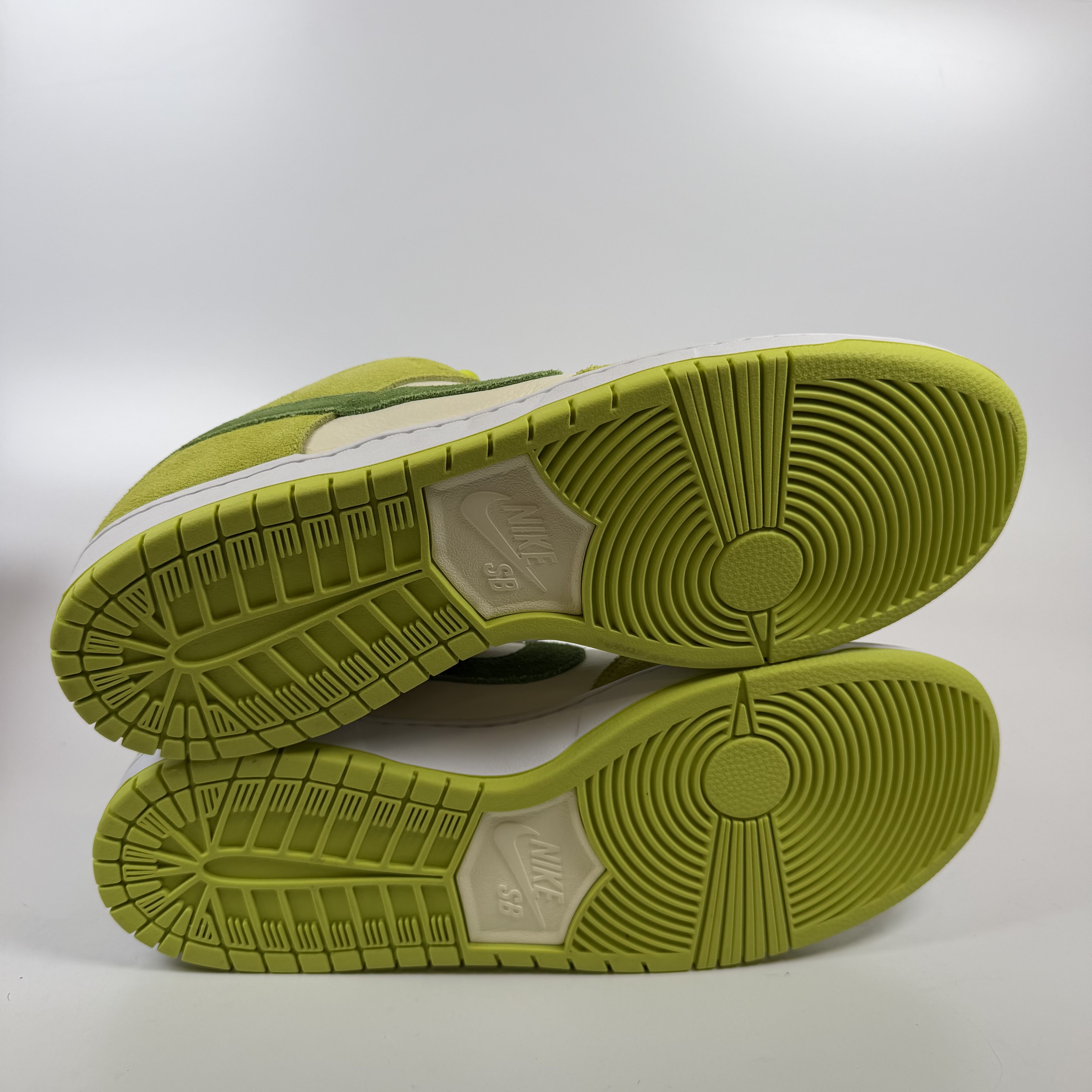 SP9591 Nike SB Dunk Low Green Apple