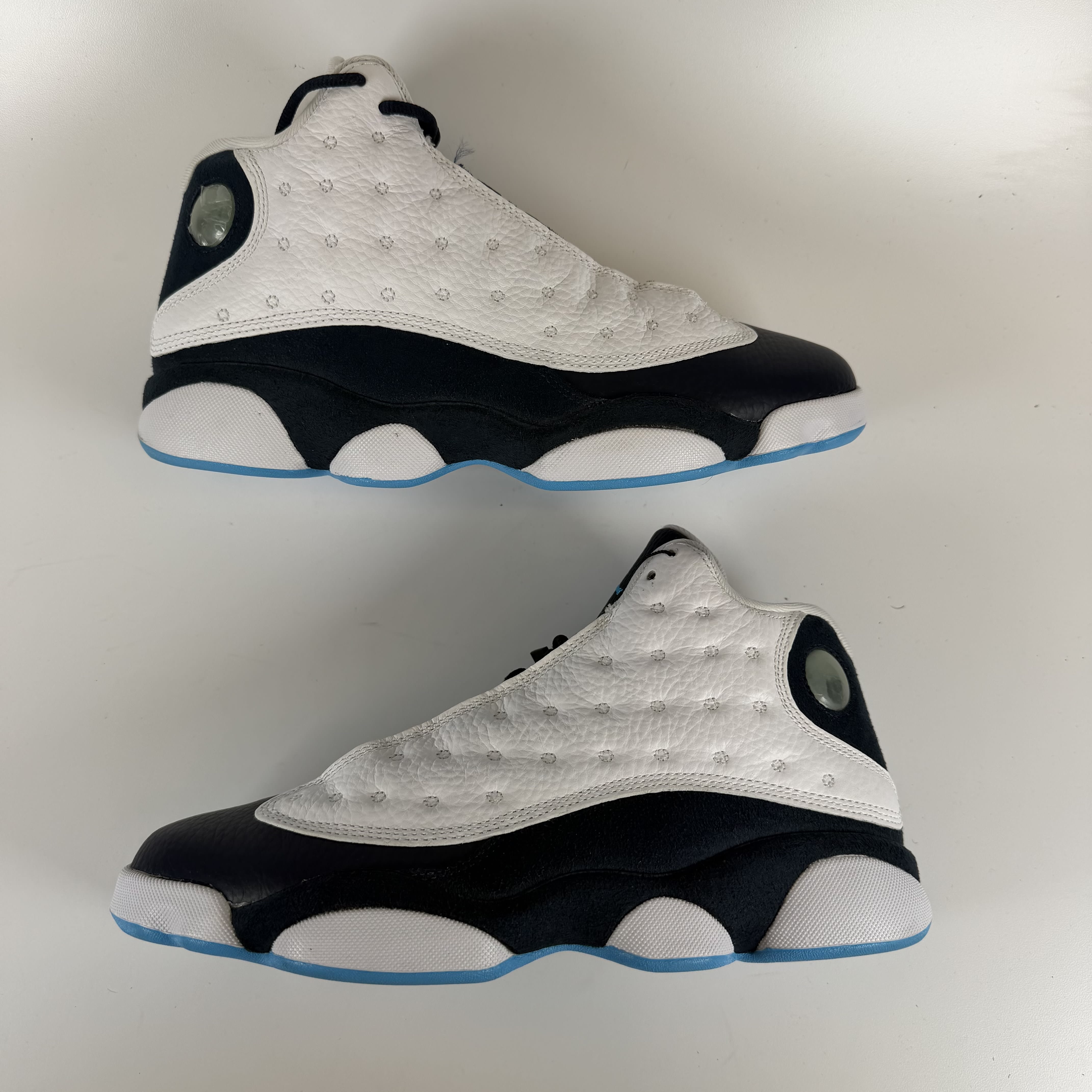 823520 Jordan 13 Retro Obsidian Powder Blue White