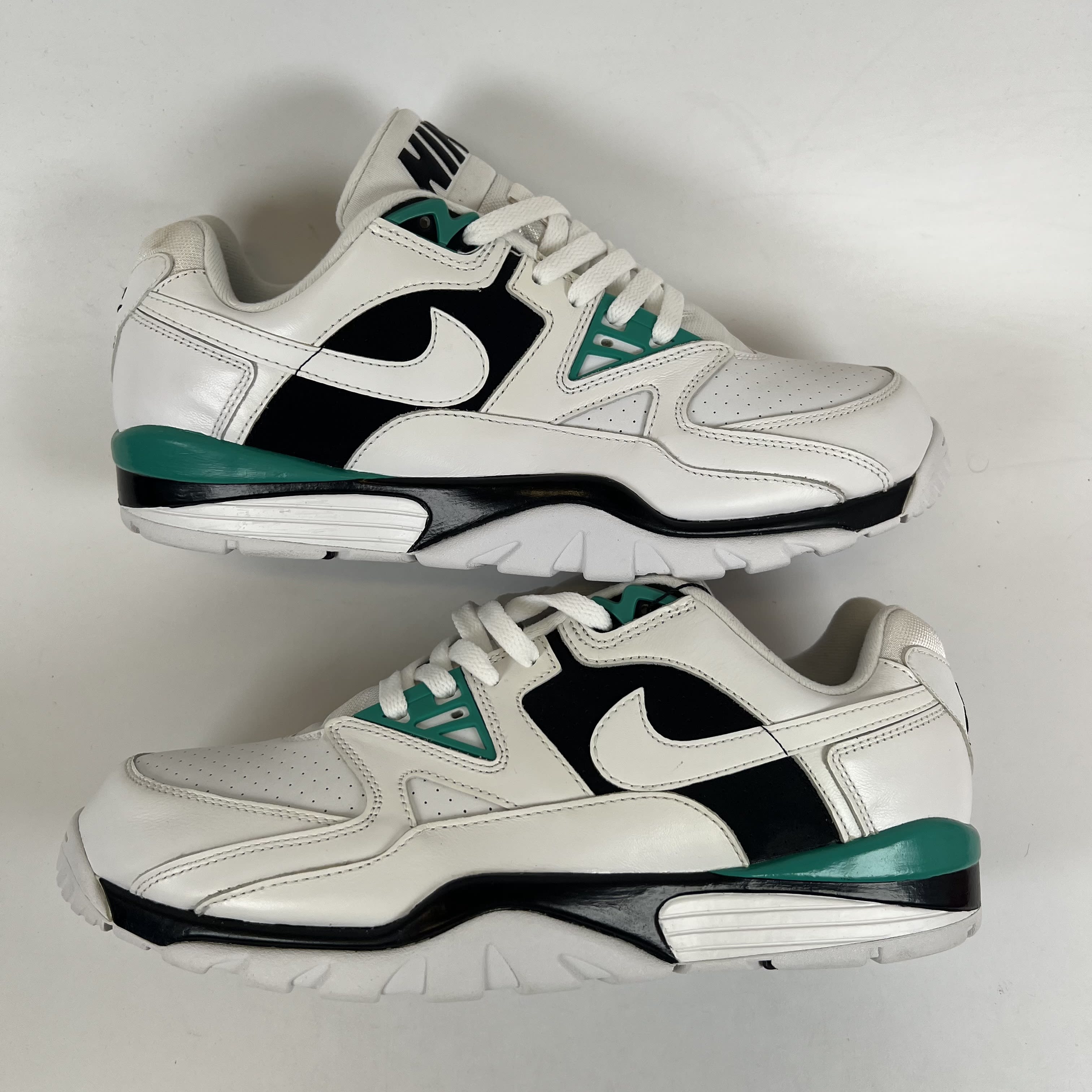 SP7892 Nike Air Cross Trainer 3 Low White Neptune Green Black