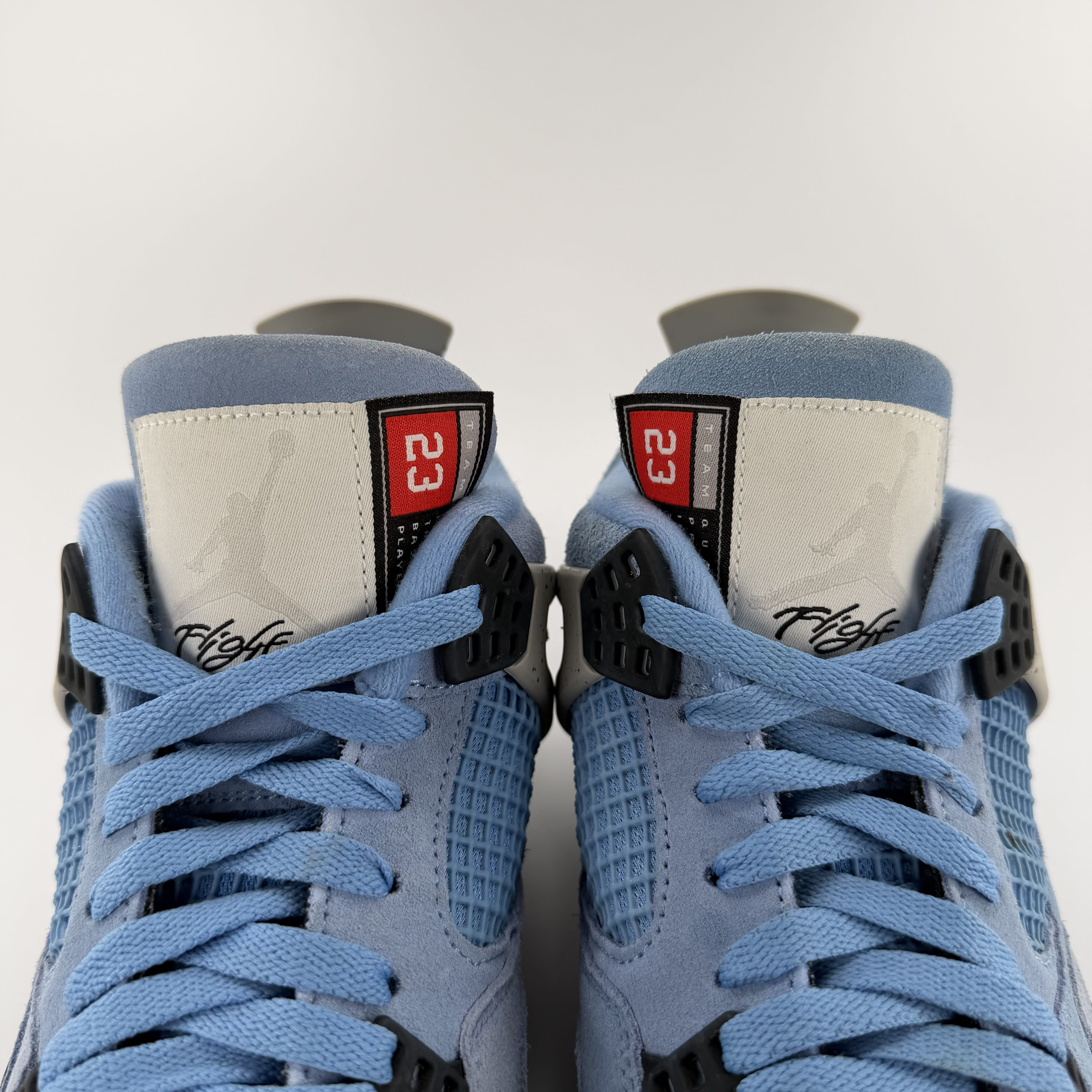 498144 Jordan 4 Retro University Blue