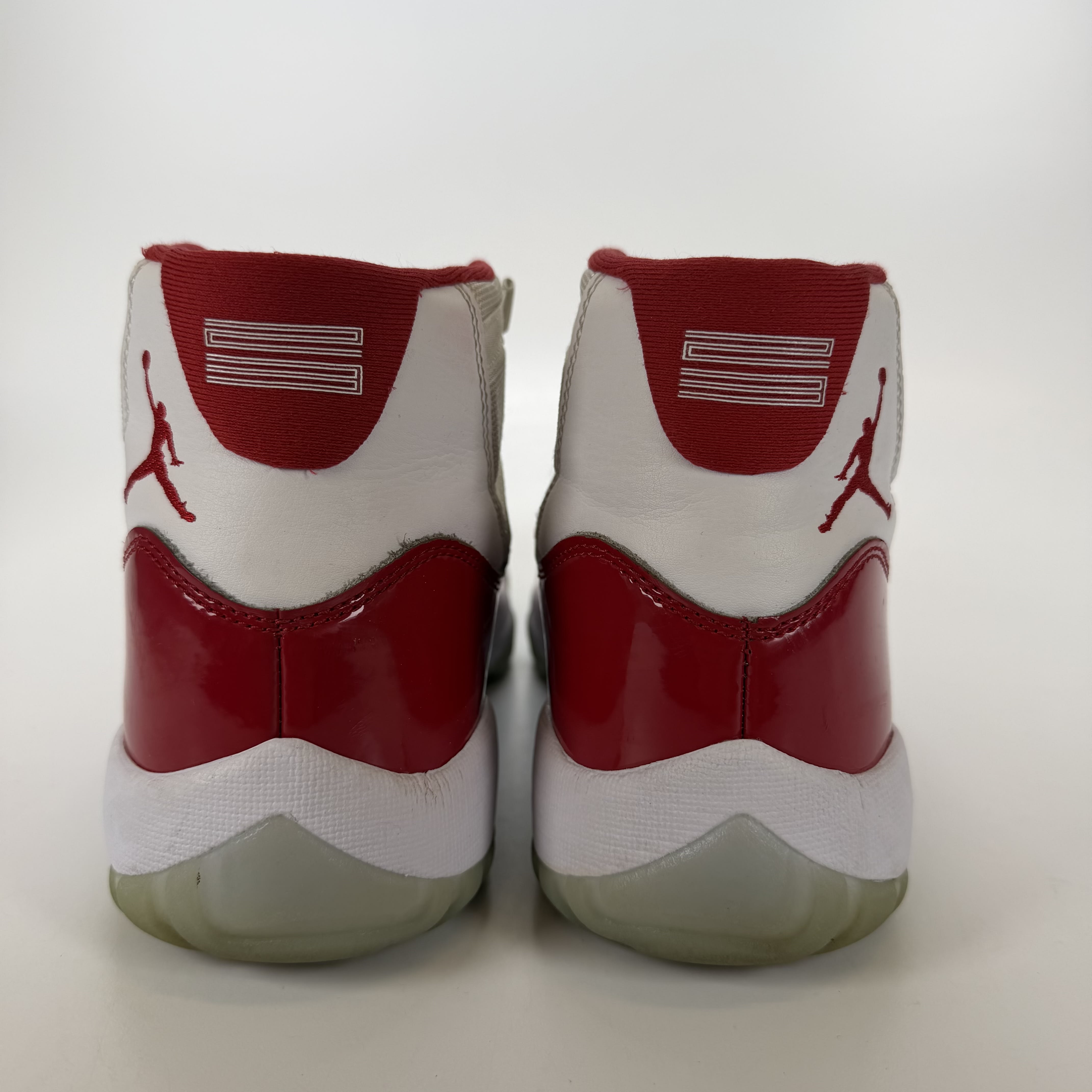 [416210] Jordan 11 Retro Cherry (2022)