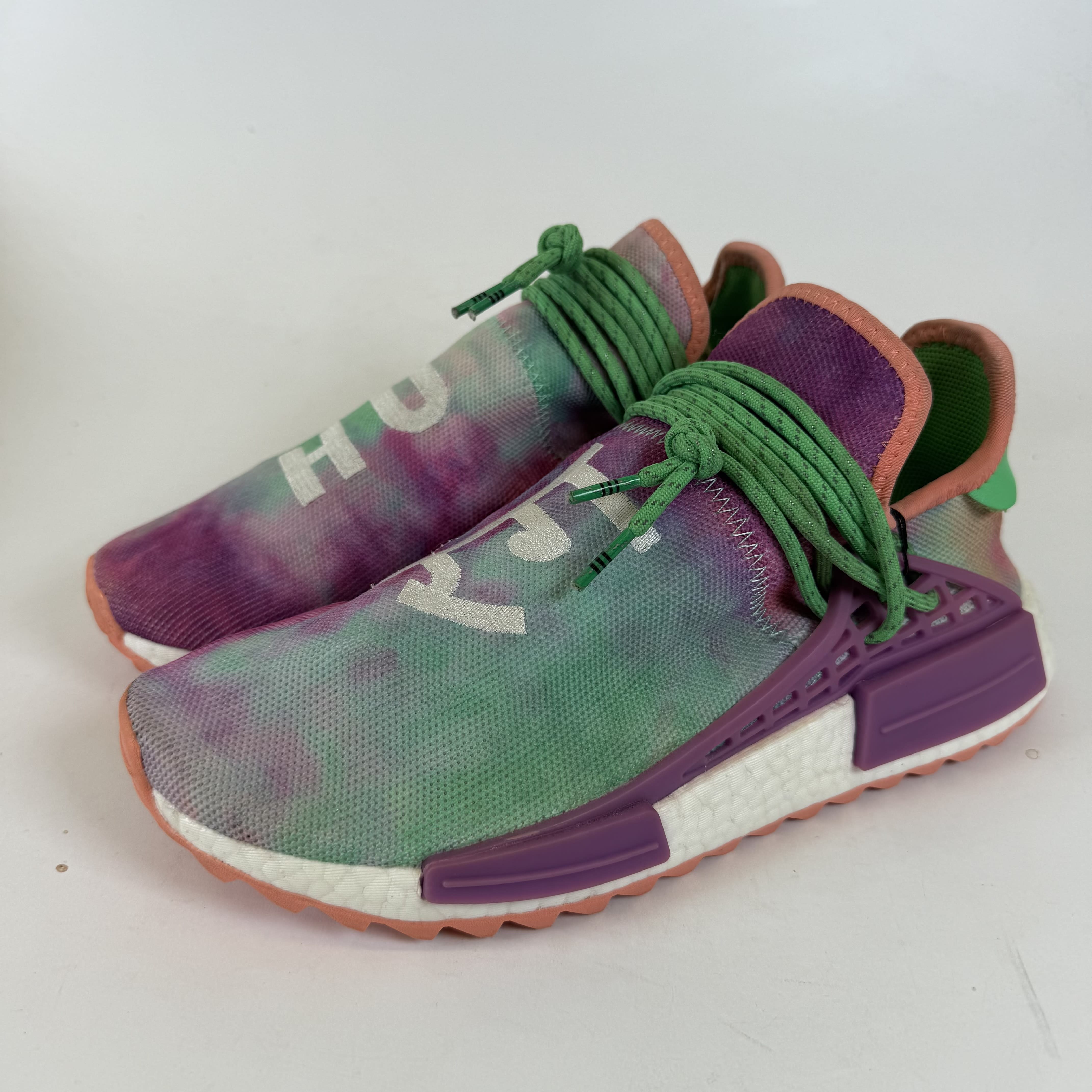 SP6840 adidas Human Race NMD Pharrell Holi Festival (Chalk Coral)