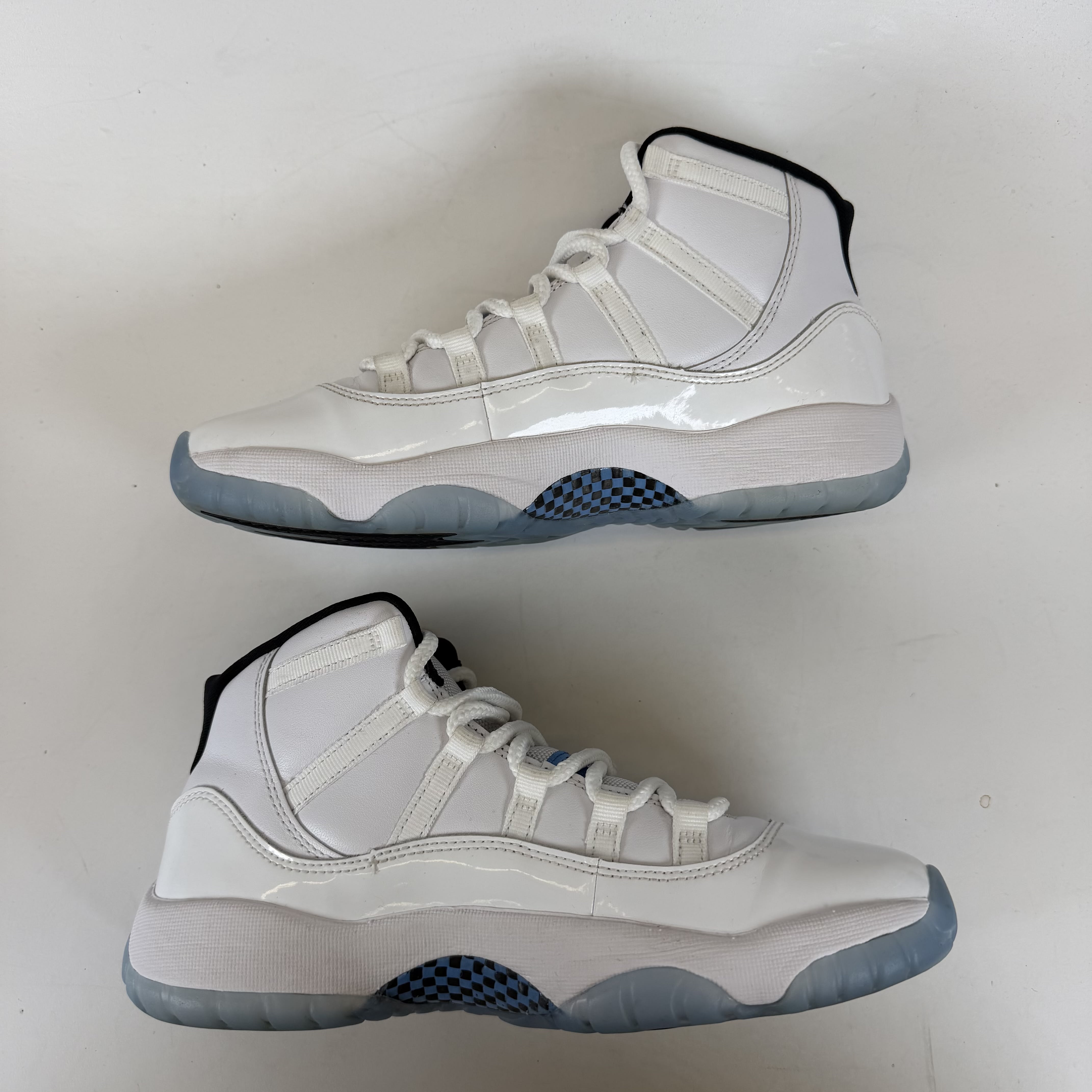 SP6969 Jordan 11 Retro Legend Blue (2024) (GS)