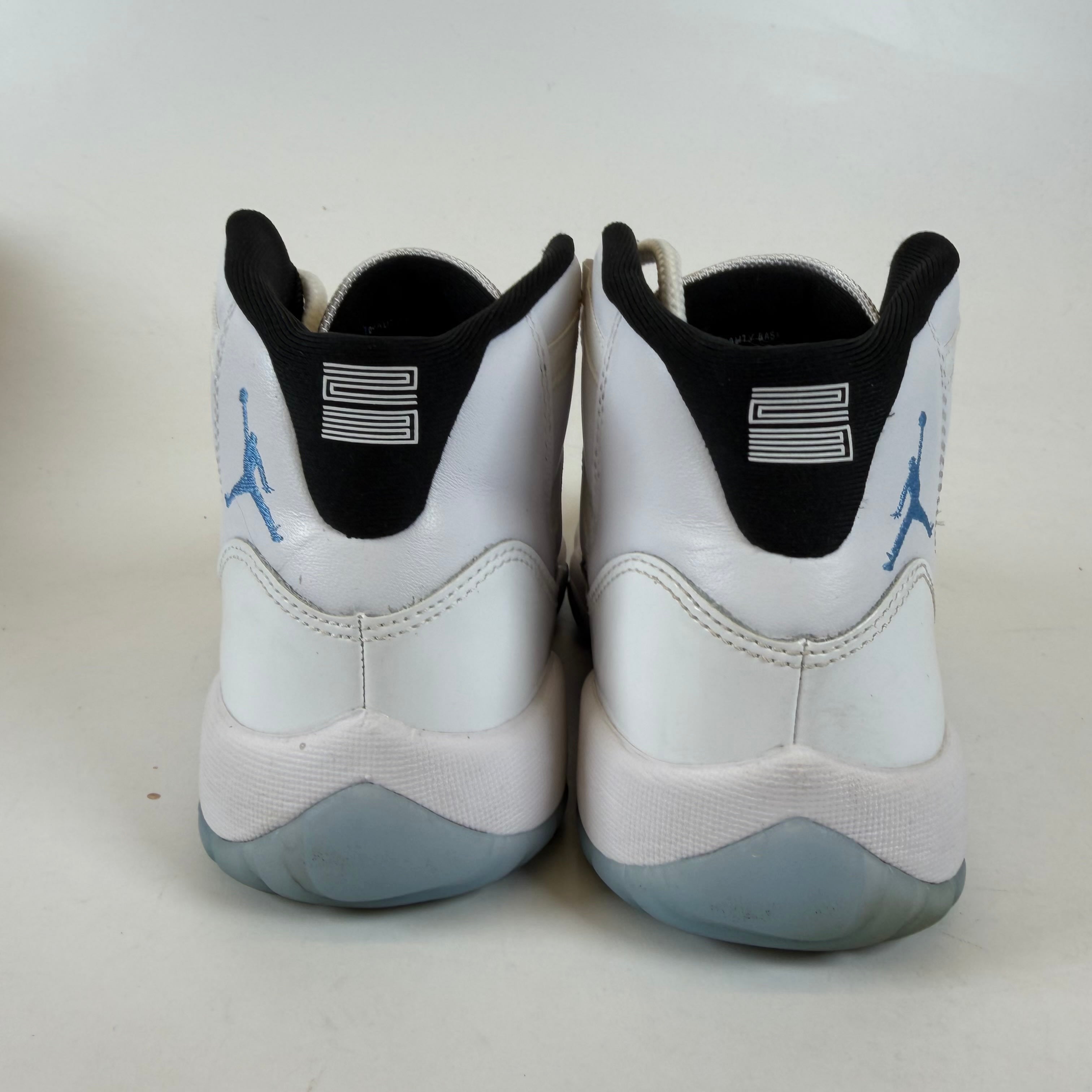 SP6969 Jordan 11 Retro Legend Blue (2024) (GS)