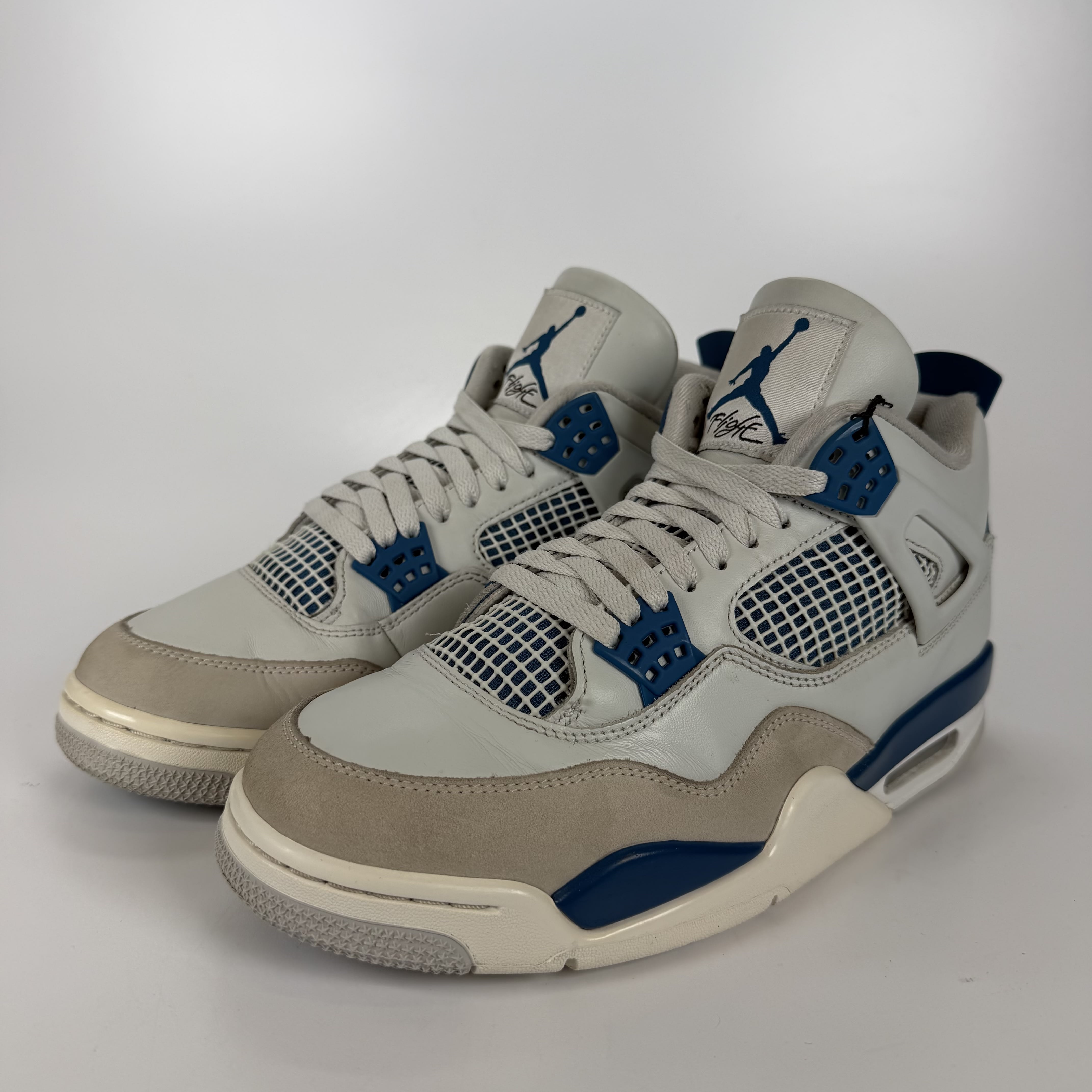 483192 Jordan 4 Retro Military Blue (2024)