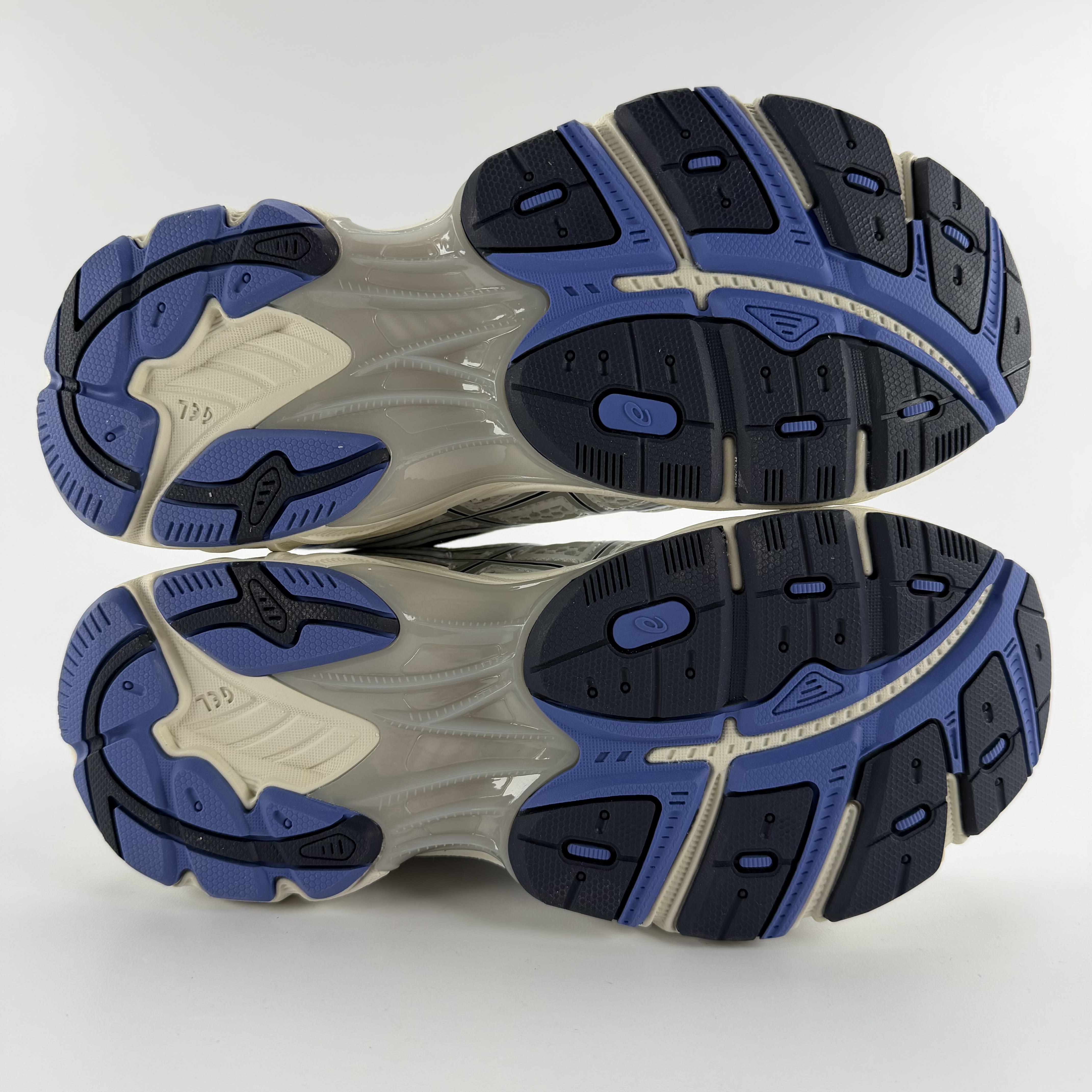 437163 ASICS GT-2160 Piedmont Grey Blue