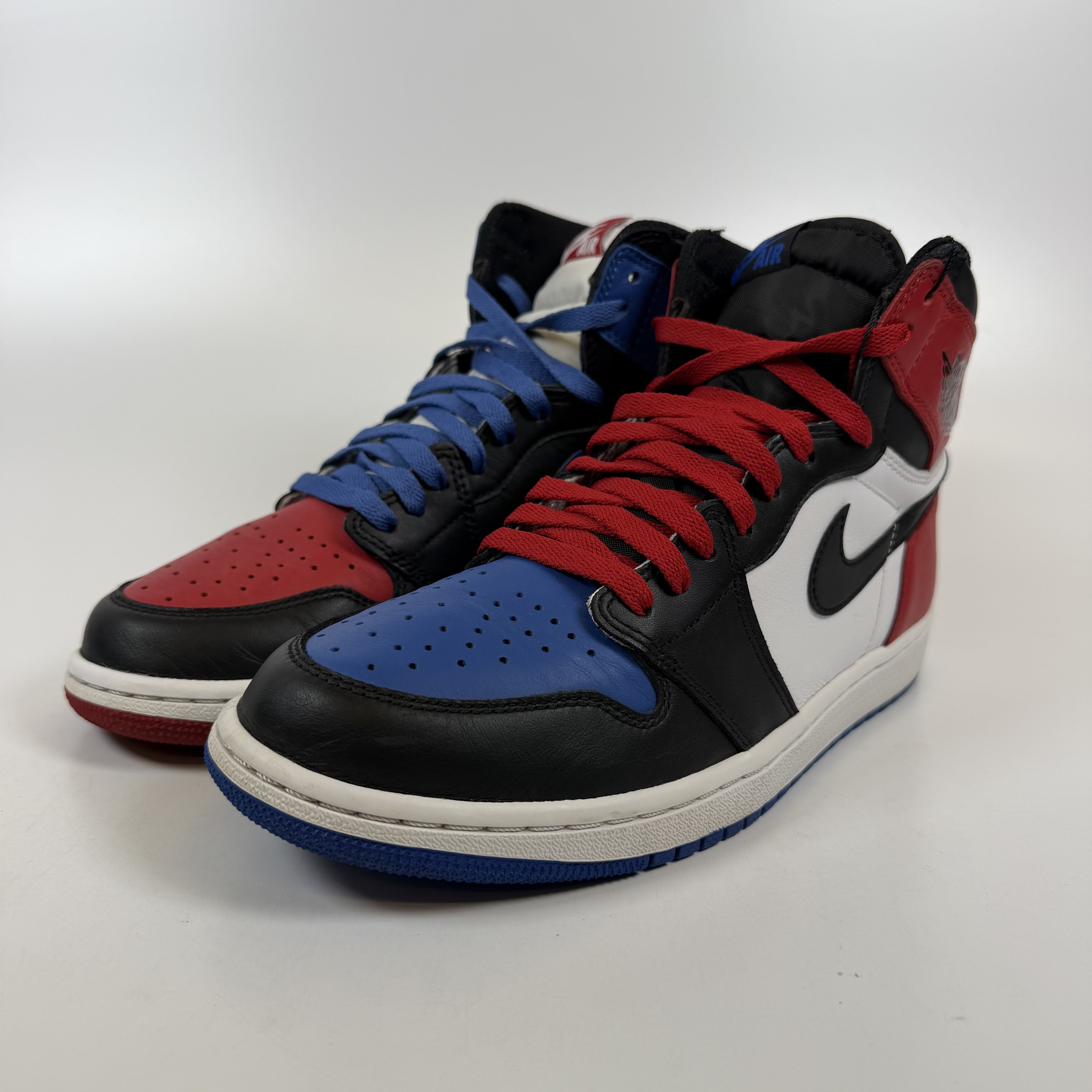 SP12879 Jordan 1 Retro Top 3