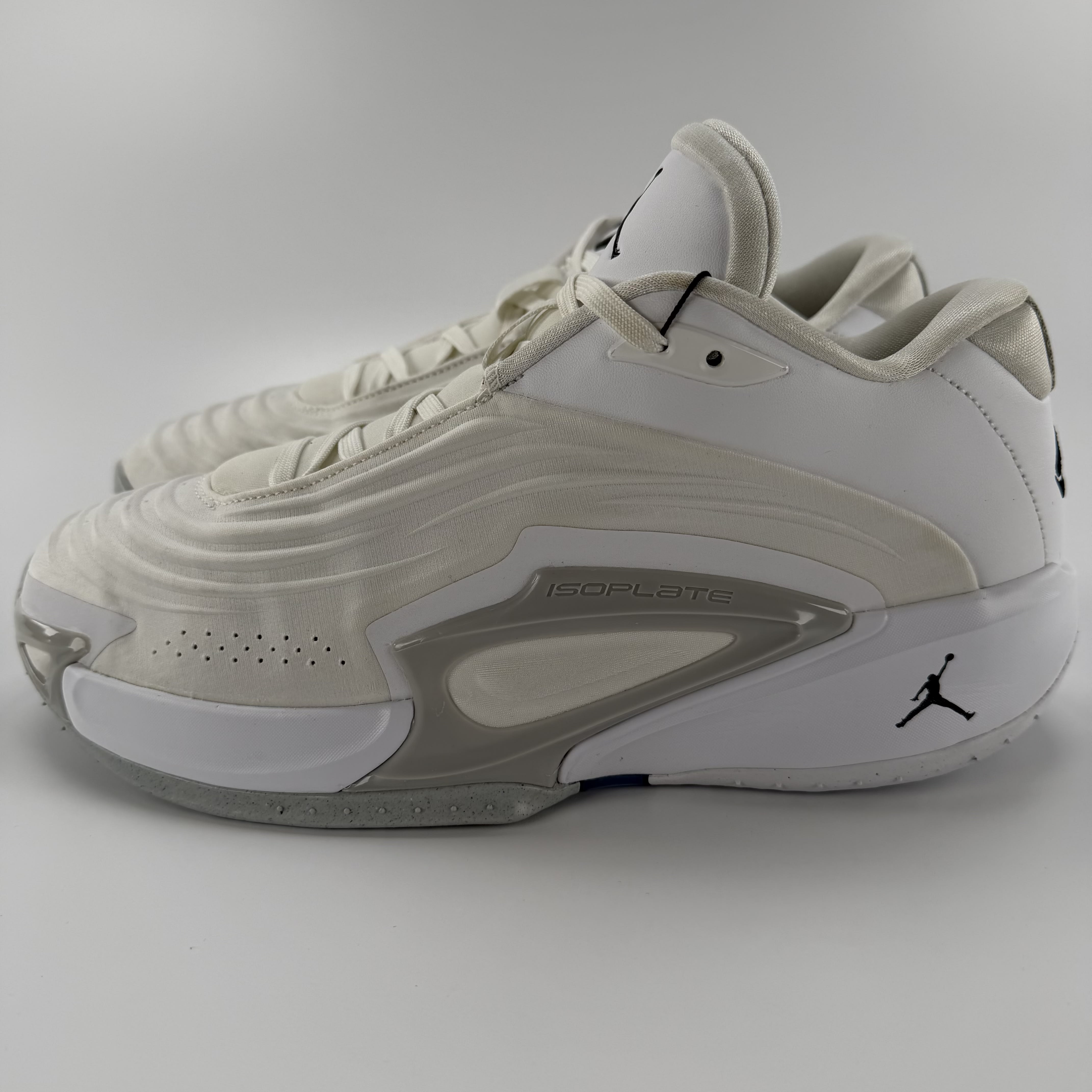 755560 Jordan Luka 3 TB White Grey Fog