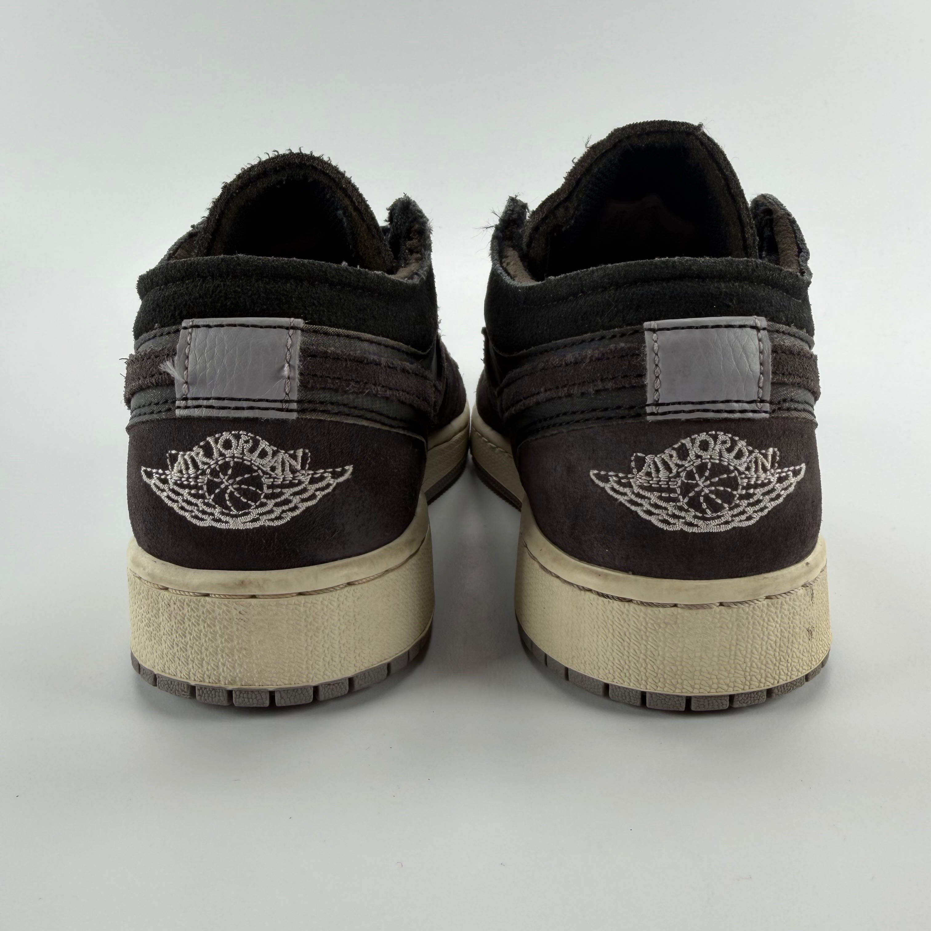 594833 Air Jordan 1 Low SE Craft GS 'Inside Out - Black'