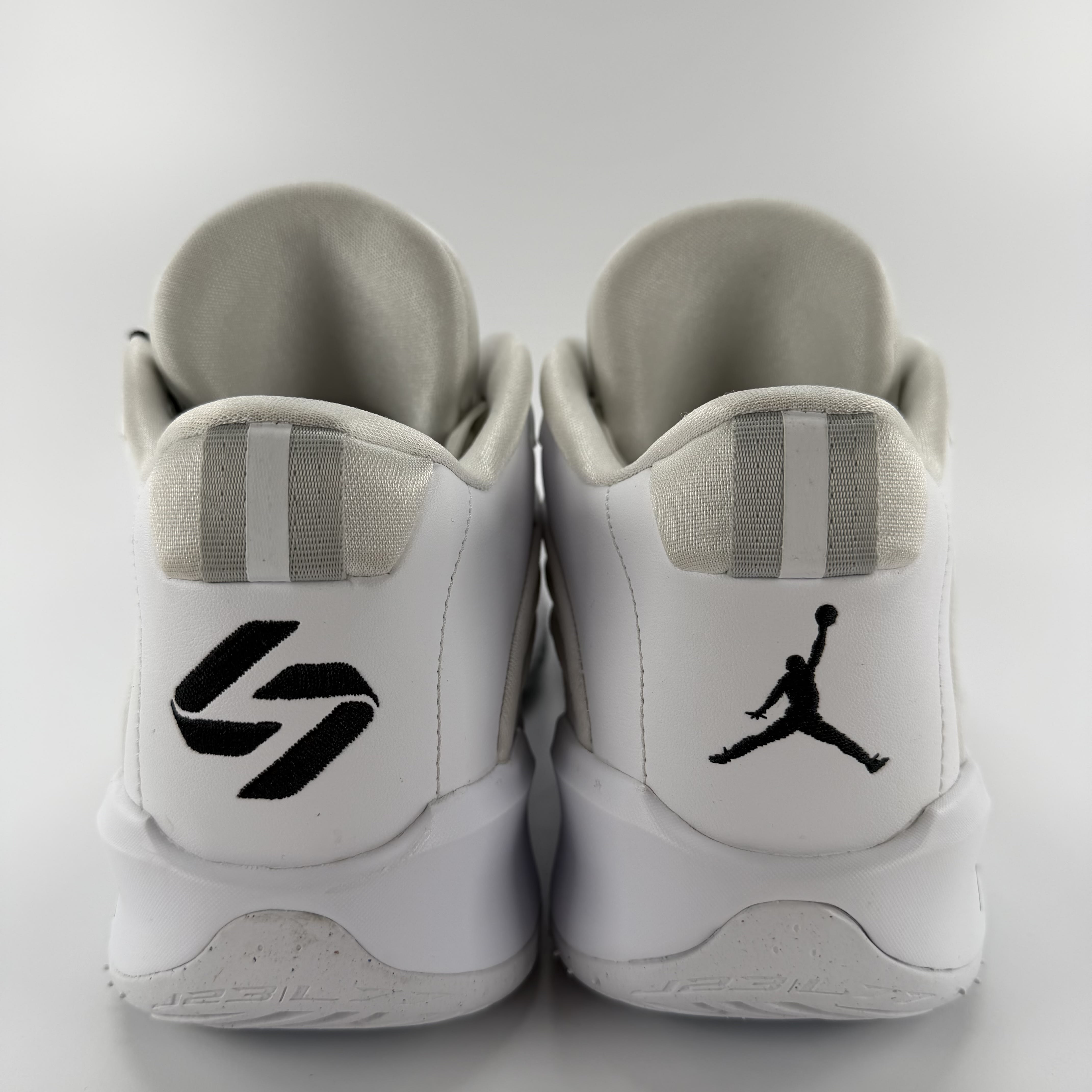 755560 Jordan Luka 3 TB White Grey Fog