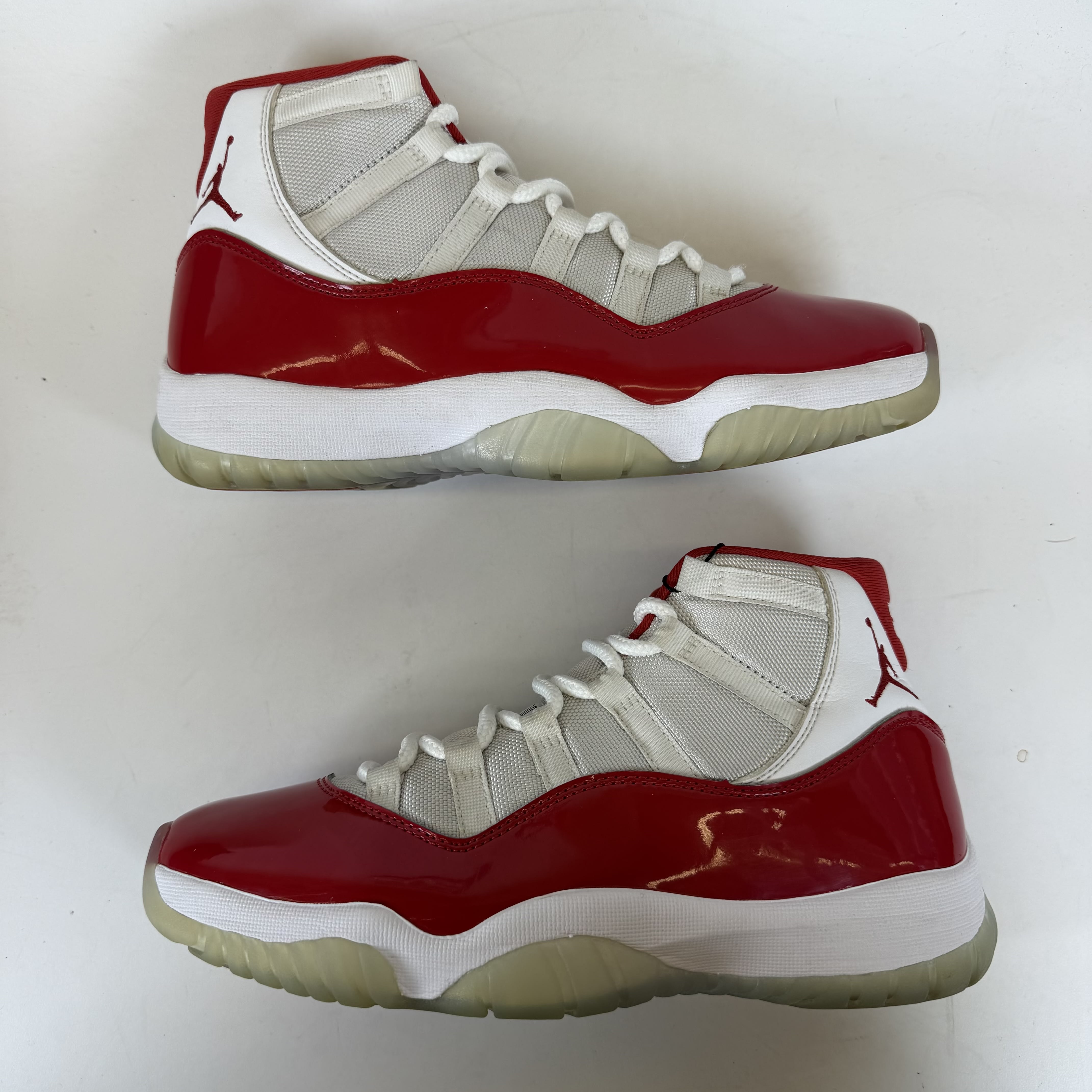 [SP4687] Jordan 11 Retro Cherry (2022)