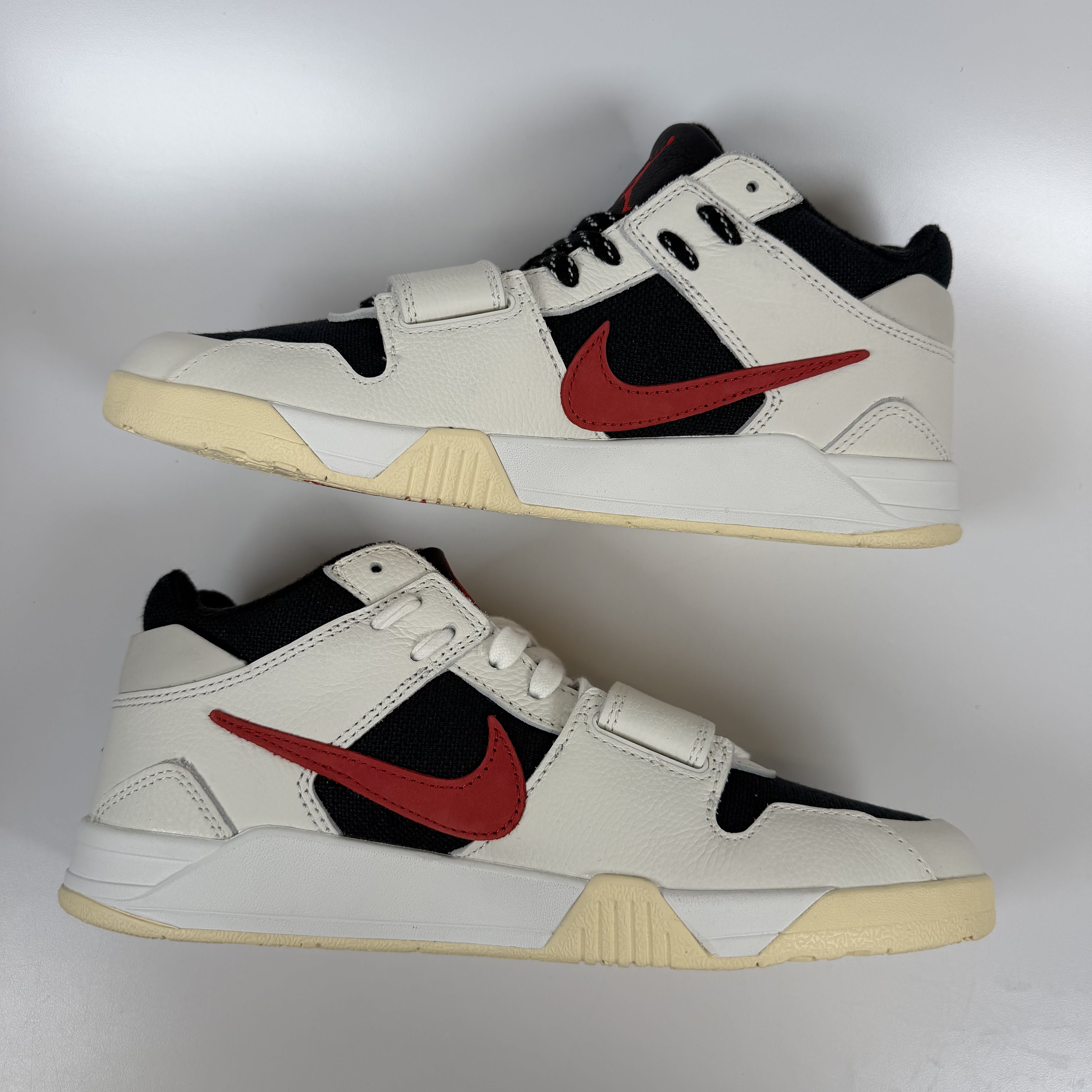 SP9396 Jordan Jumpman Jack TR Travis Scott University Red
