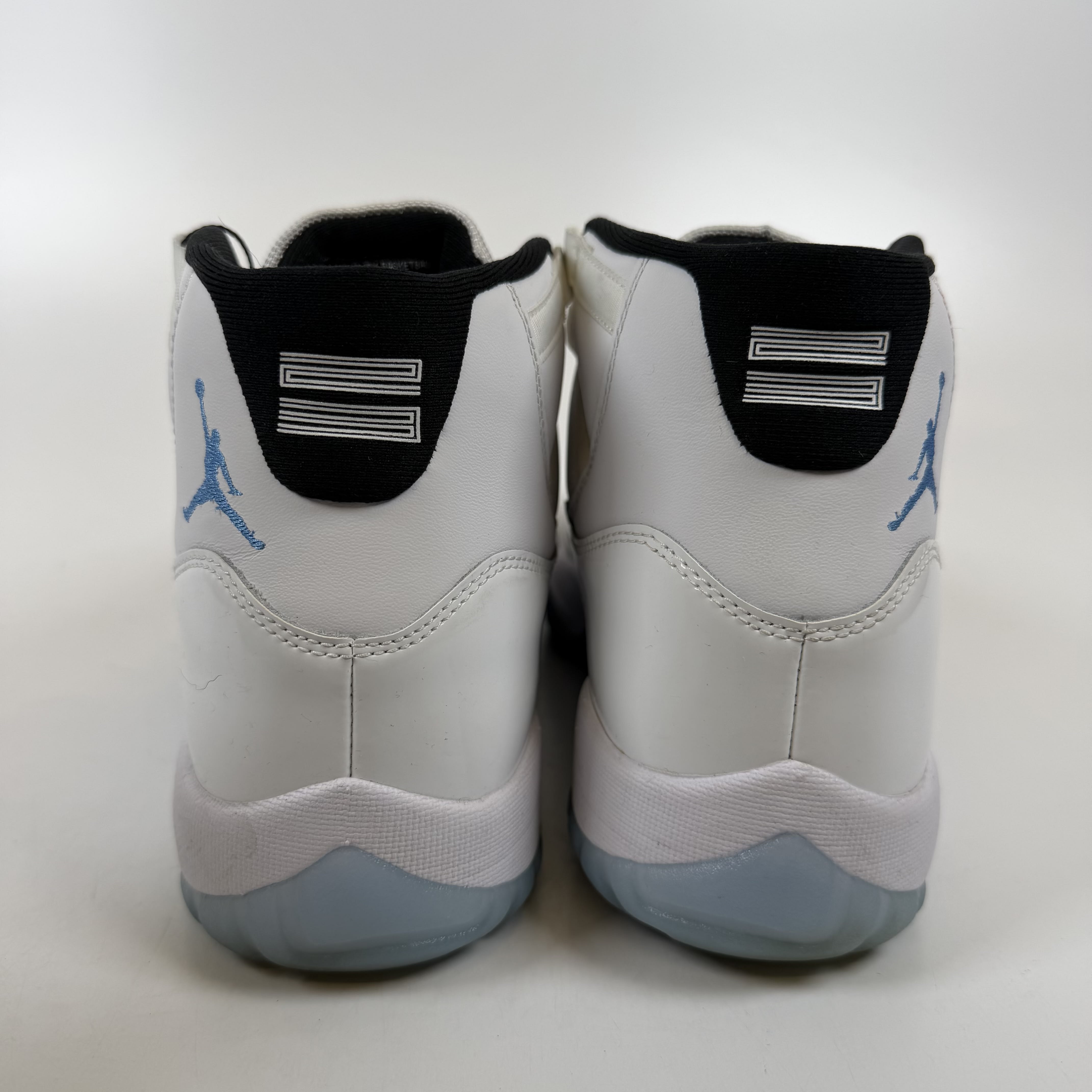 [SP10524] Jordan 11 Retro Legend Blue (2024)