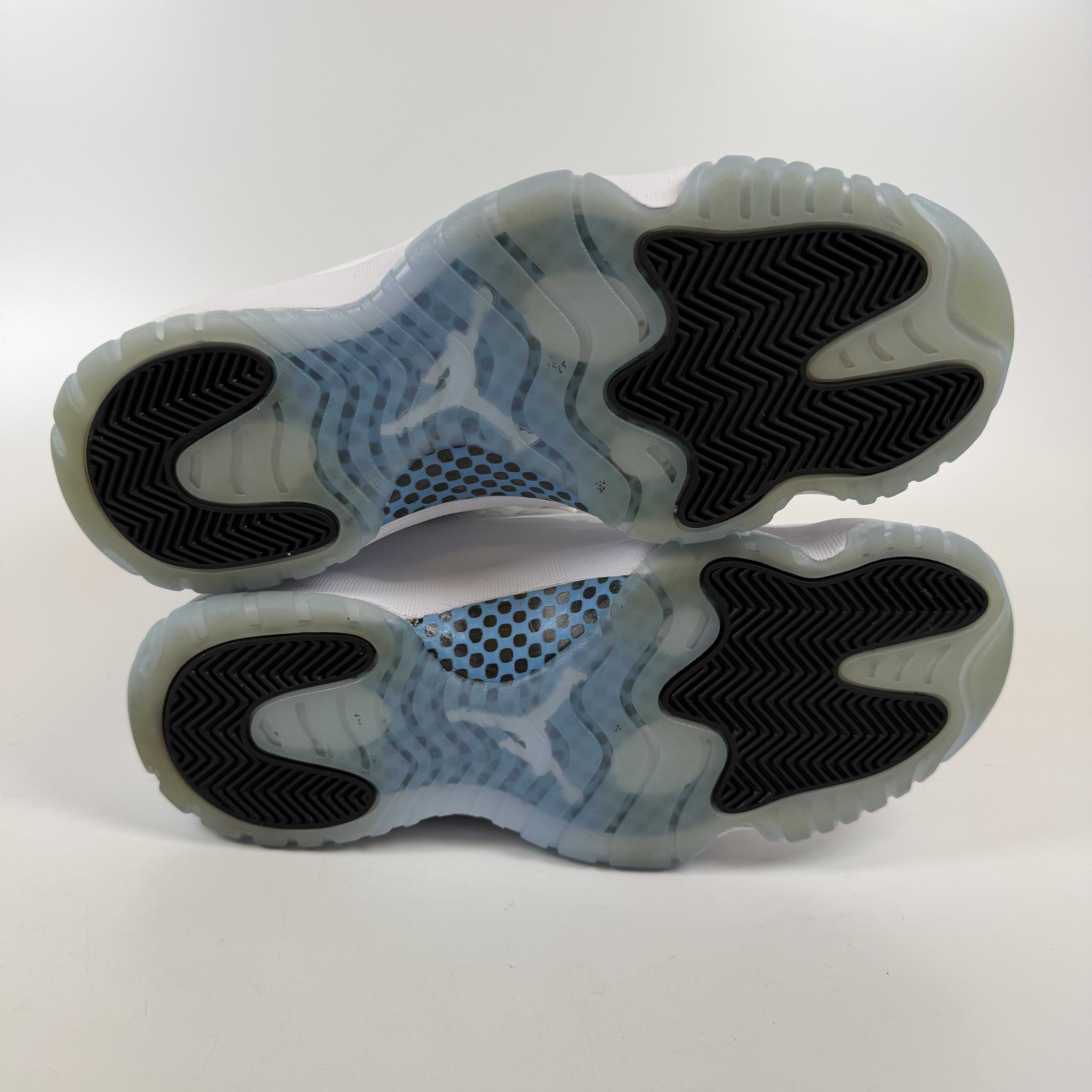 [SP10524] Jordan 11 Retro Legend Blue (2024)