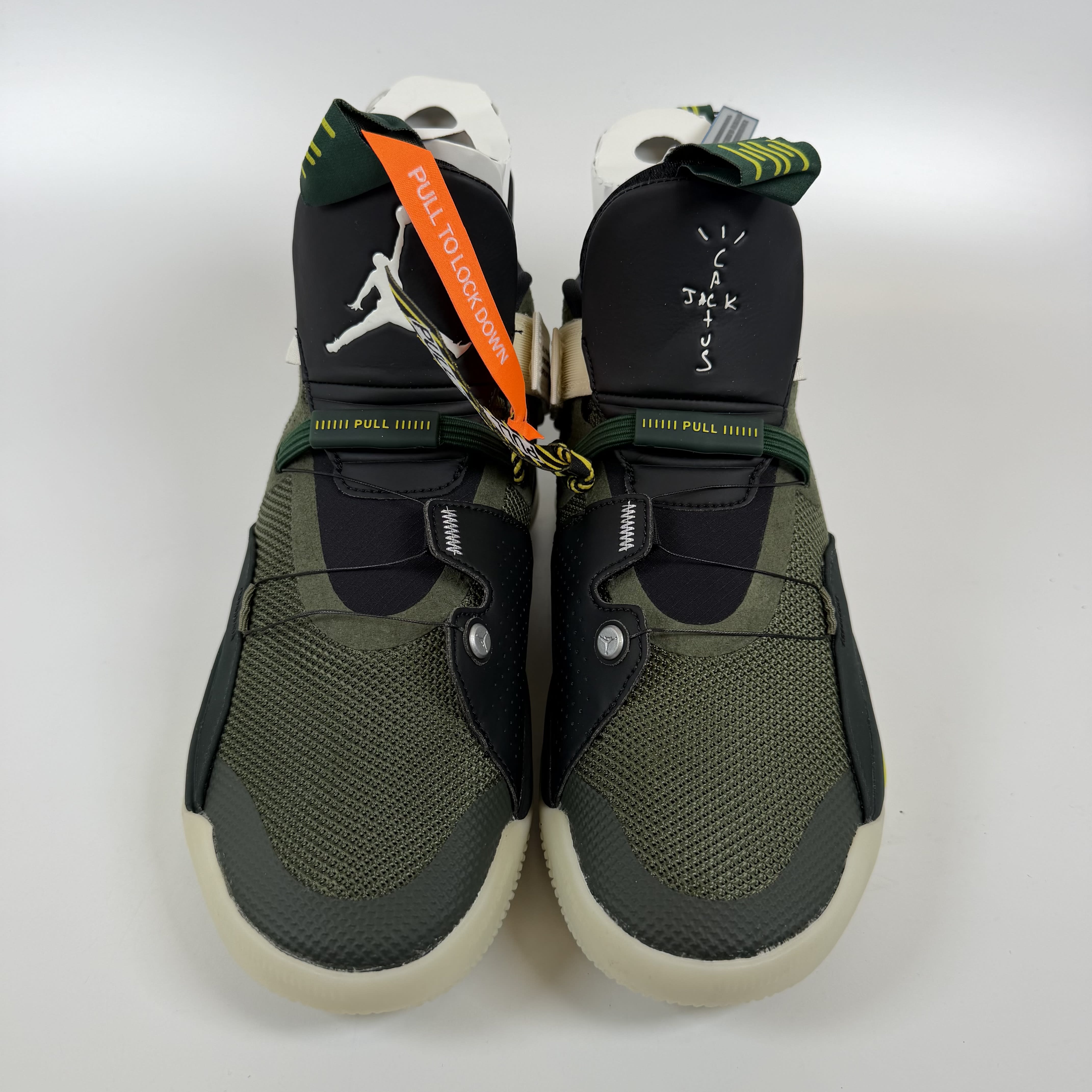 SP9348 Jordan XXXIII Travis Scott