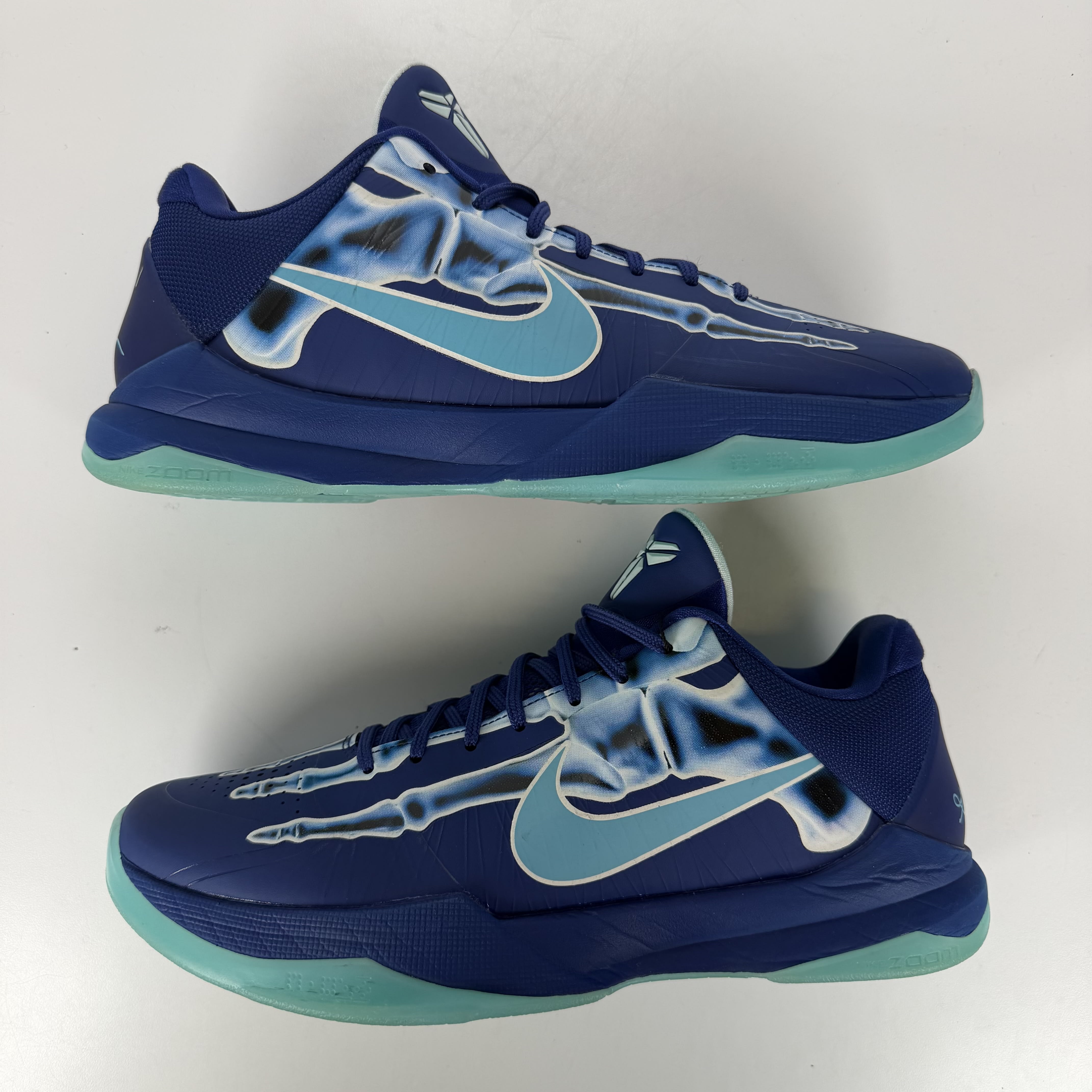 SP3532 Zoom Kobe 5 Protro "X-Ray"