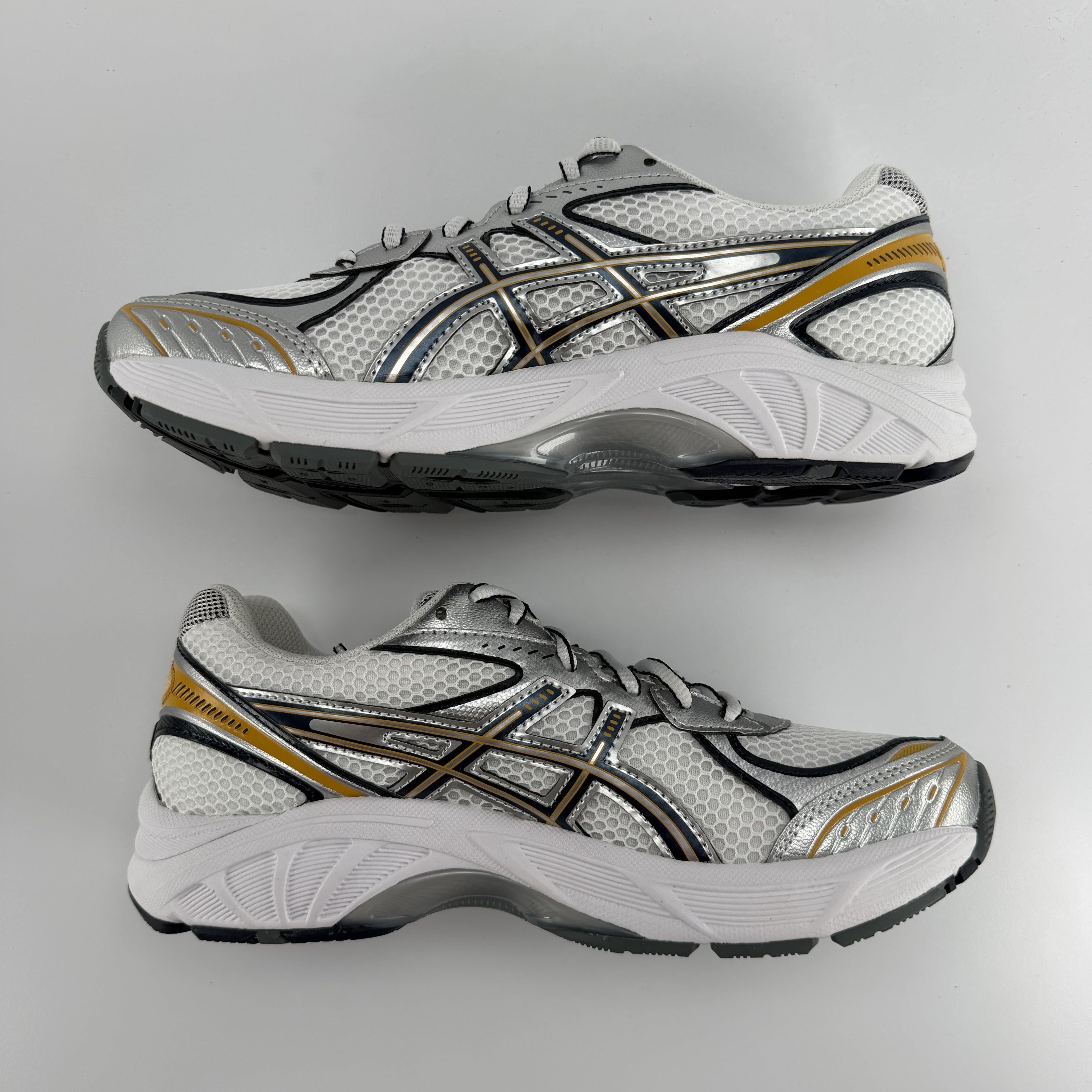272436 ASICS GT-2160 White Pure Silver Gold