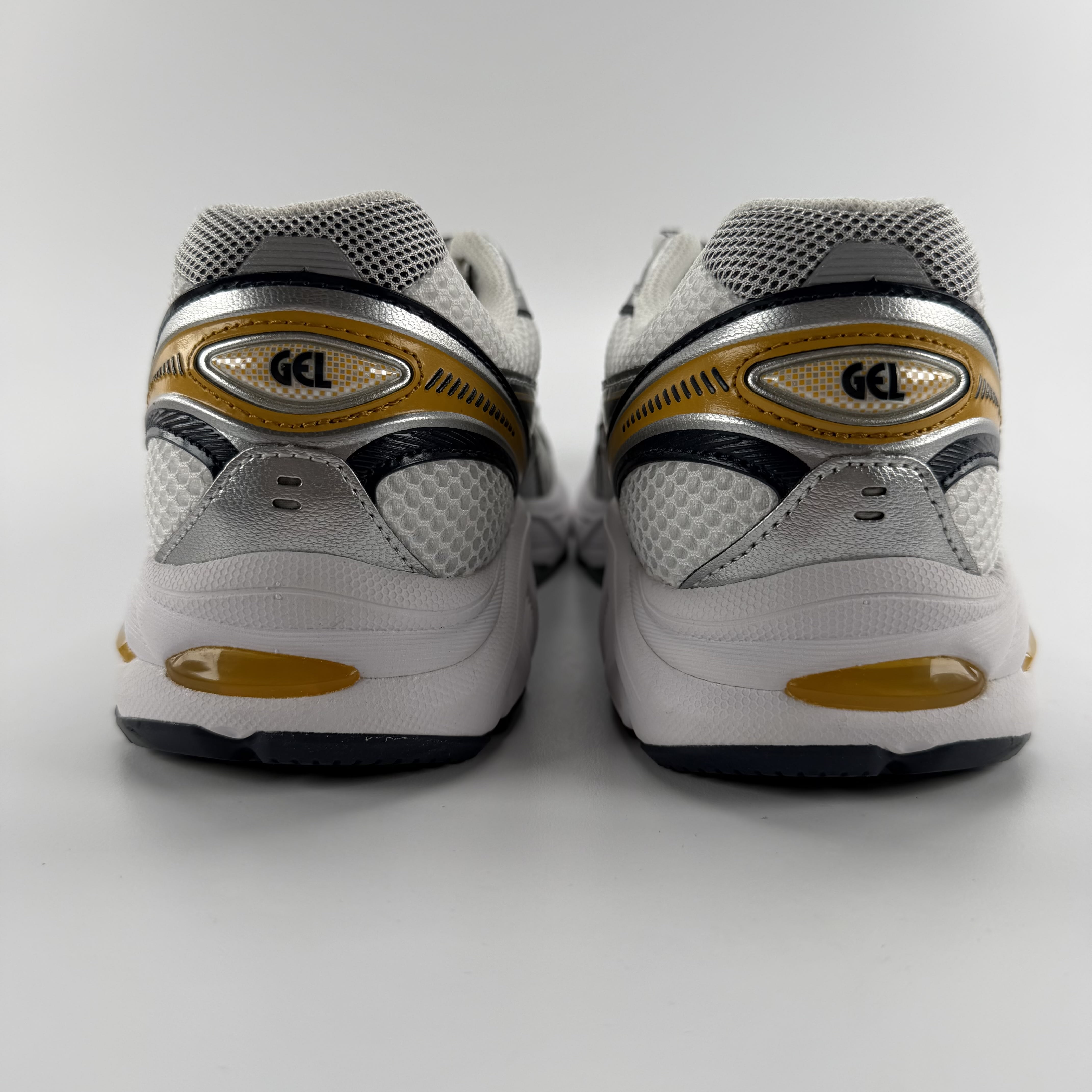 272436 ASICS GT-2160 White Pure Silver Gold