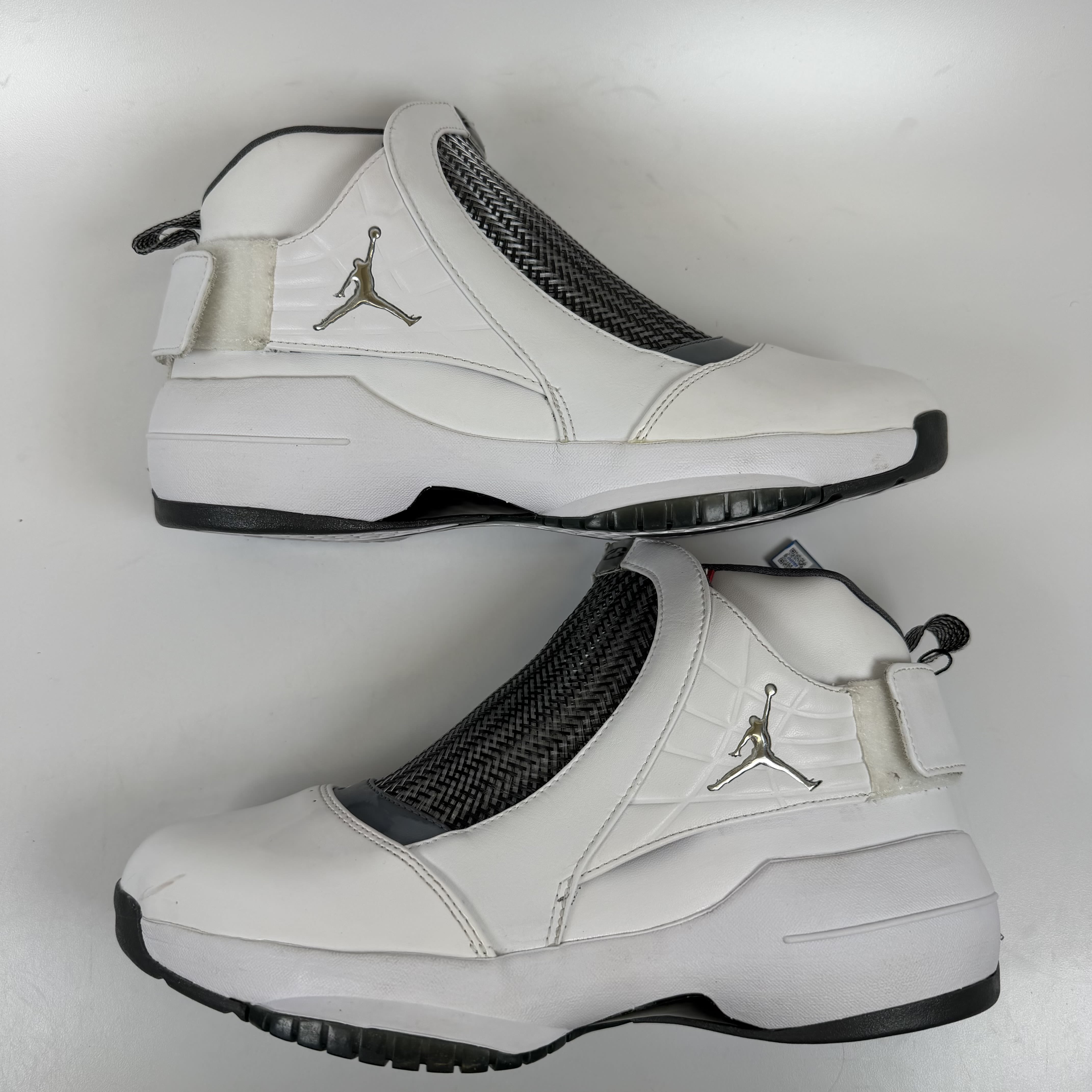 SP11332 Jordan 19 Retro White Flint Grey