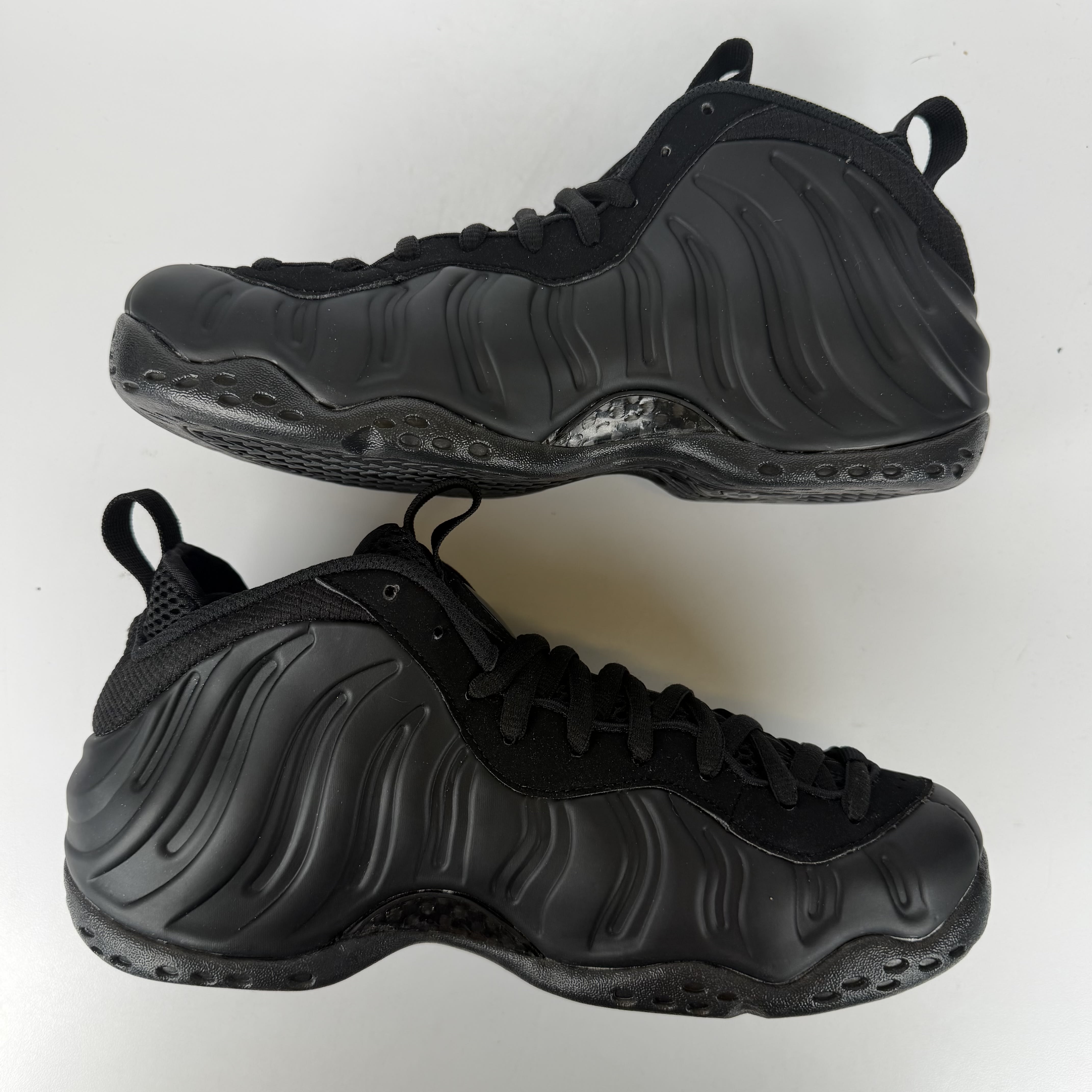 589012 Nike Air Foamposite One Anthracite (2023)