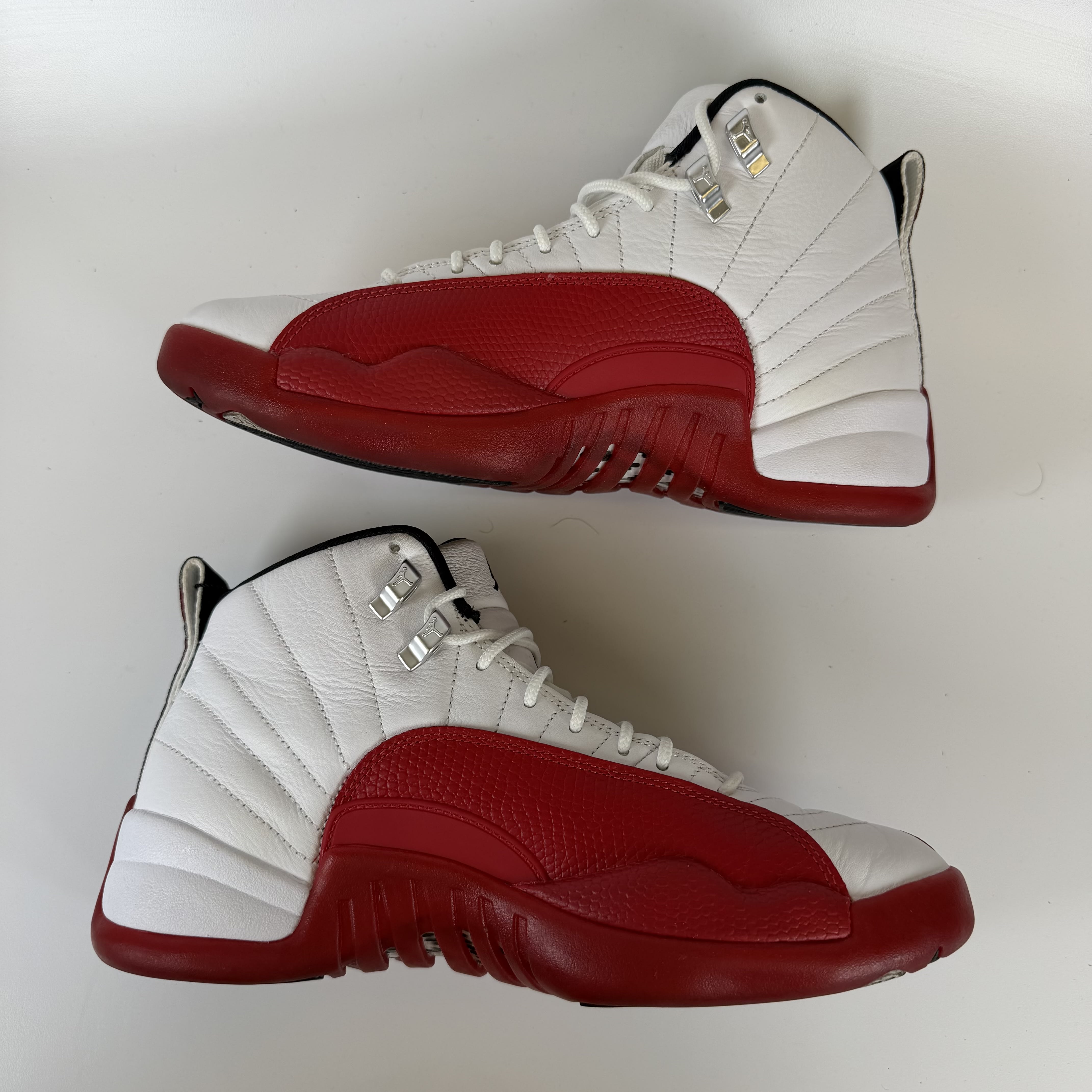 737355 Jordan 12 Retro Cherry (2023)