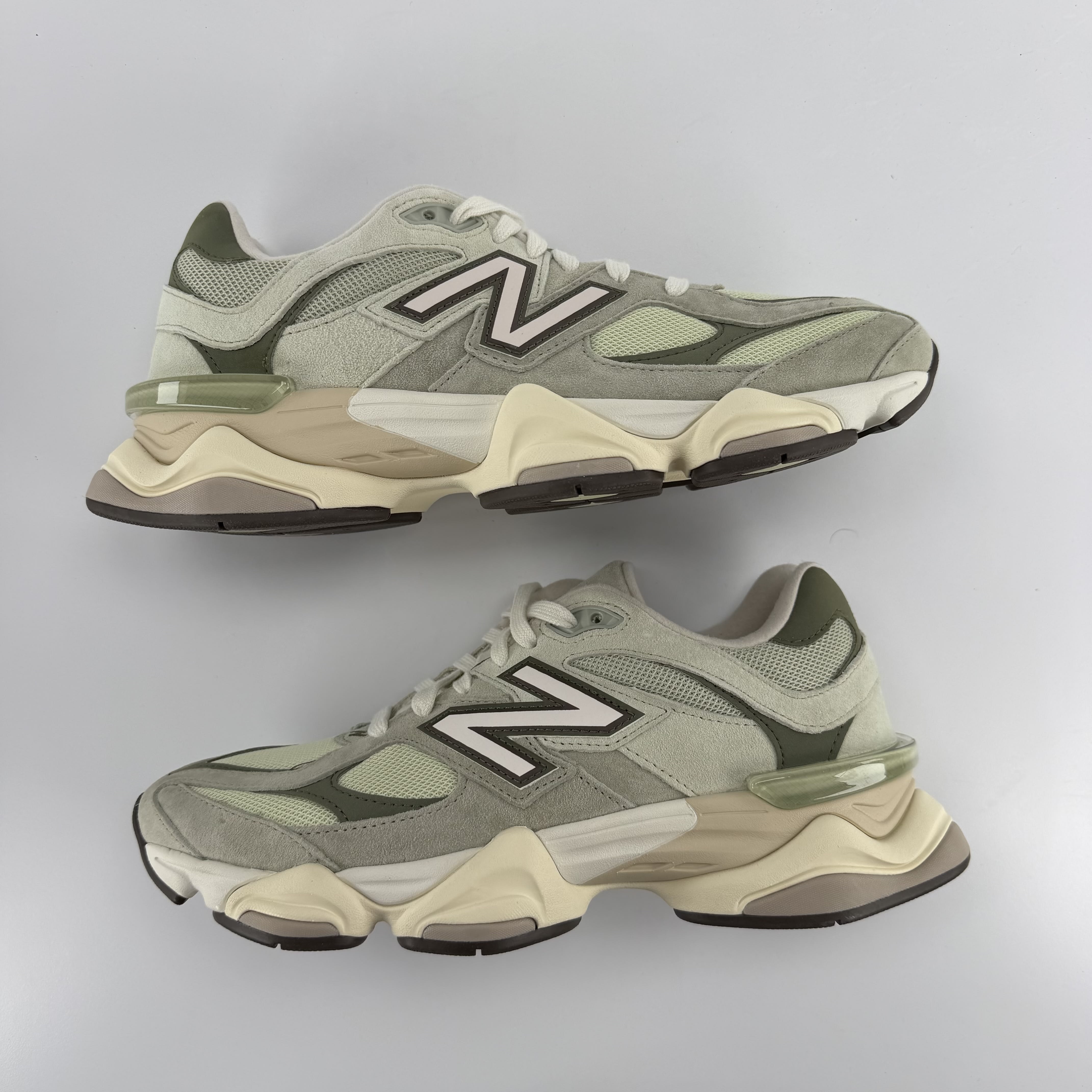 263359 New Balance 9060 Olivine