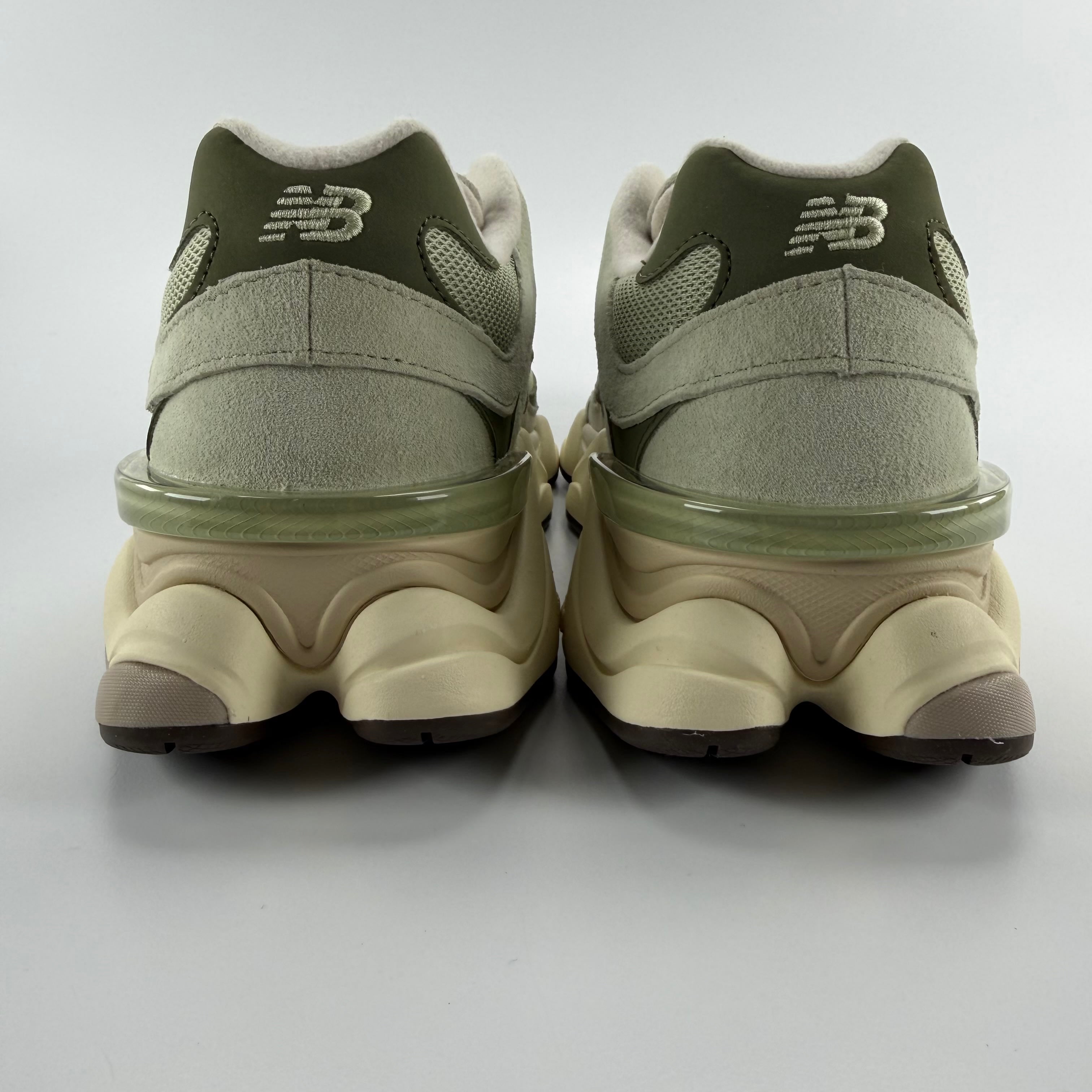 263359 New Balance 9060 Olivine