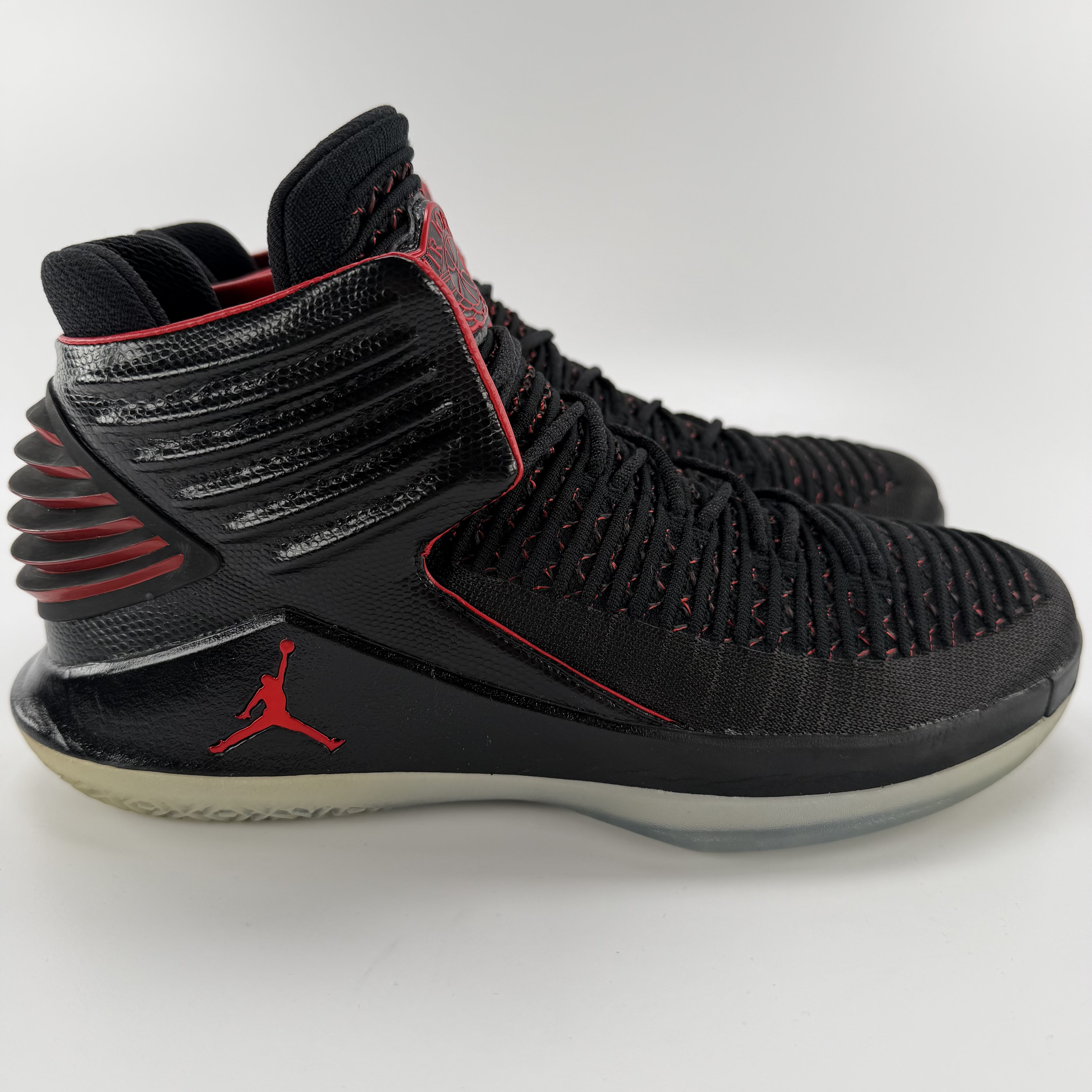 382212 Air Jordan XXXII MJ Day