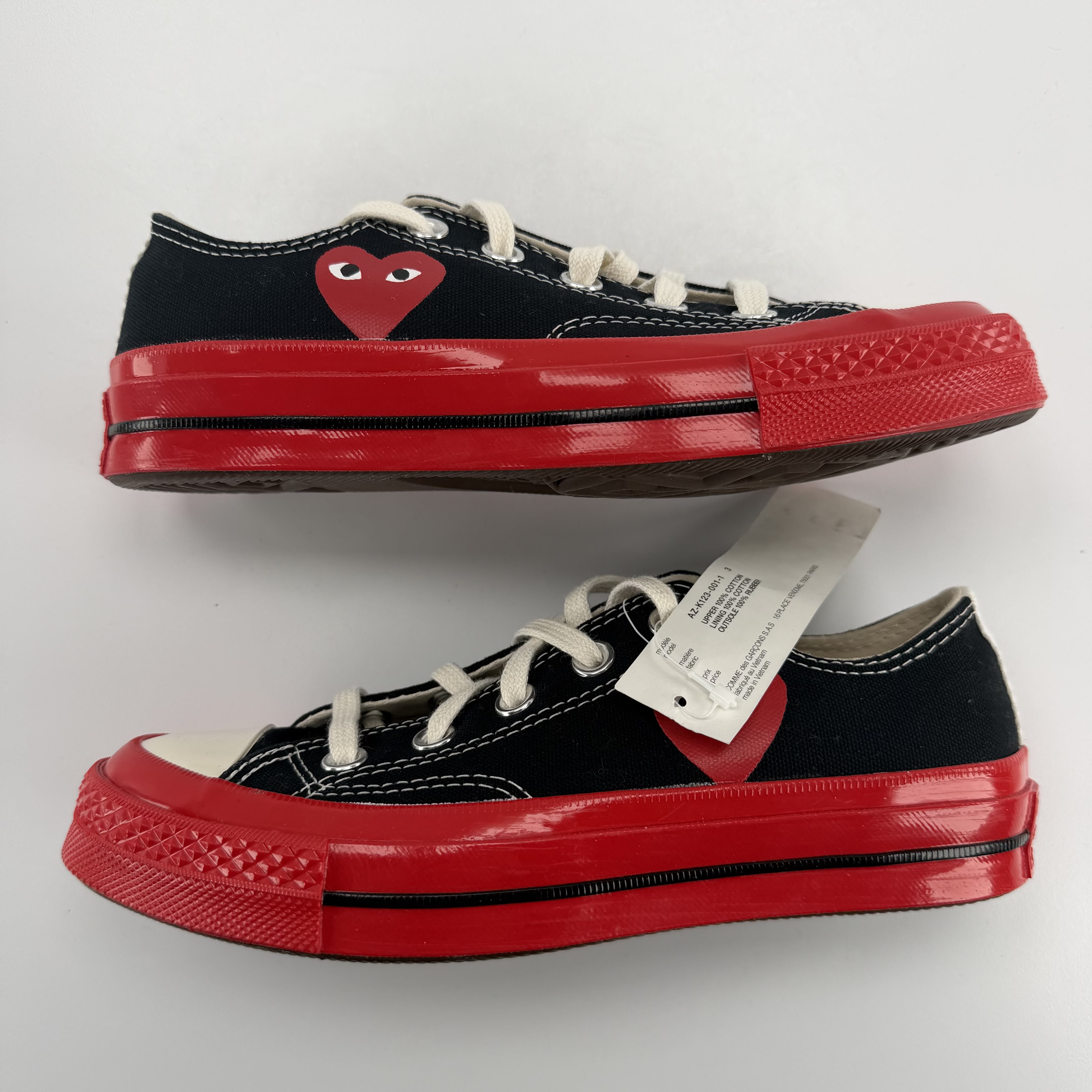 588834 Comme des Garcons PLAY Converse Chuck Taylor All Star 70 Ox Black Red Midsole