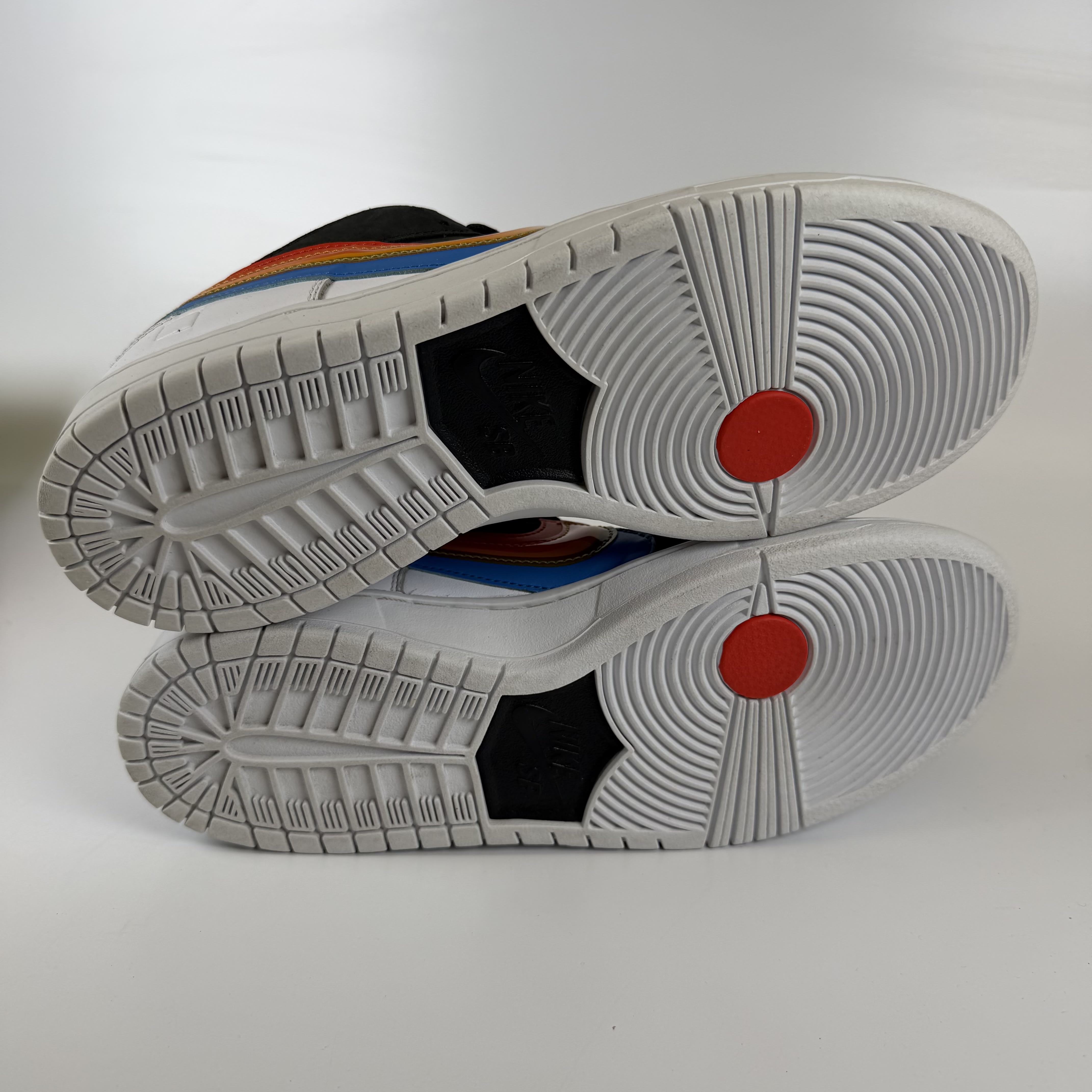 824593 Polaroid x SB Dunk Low 'Polaroid'