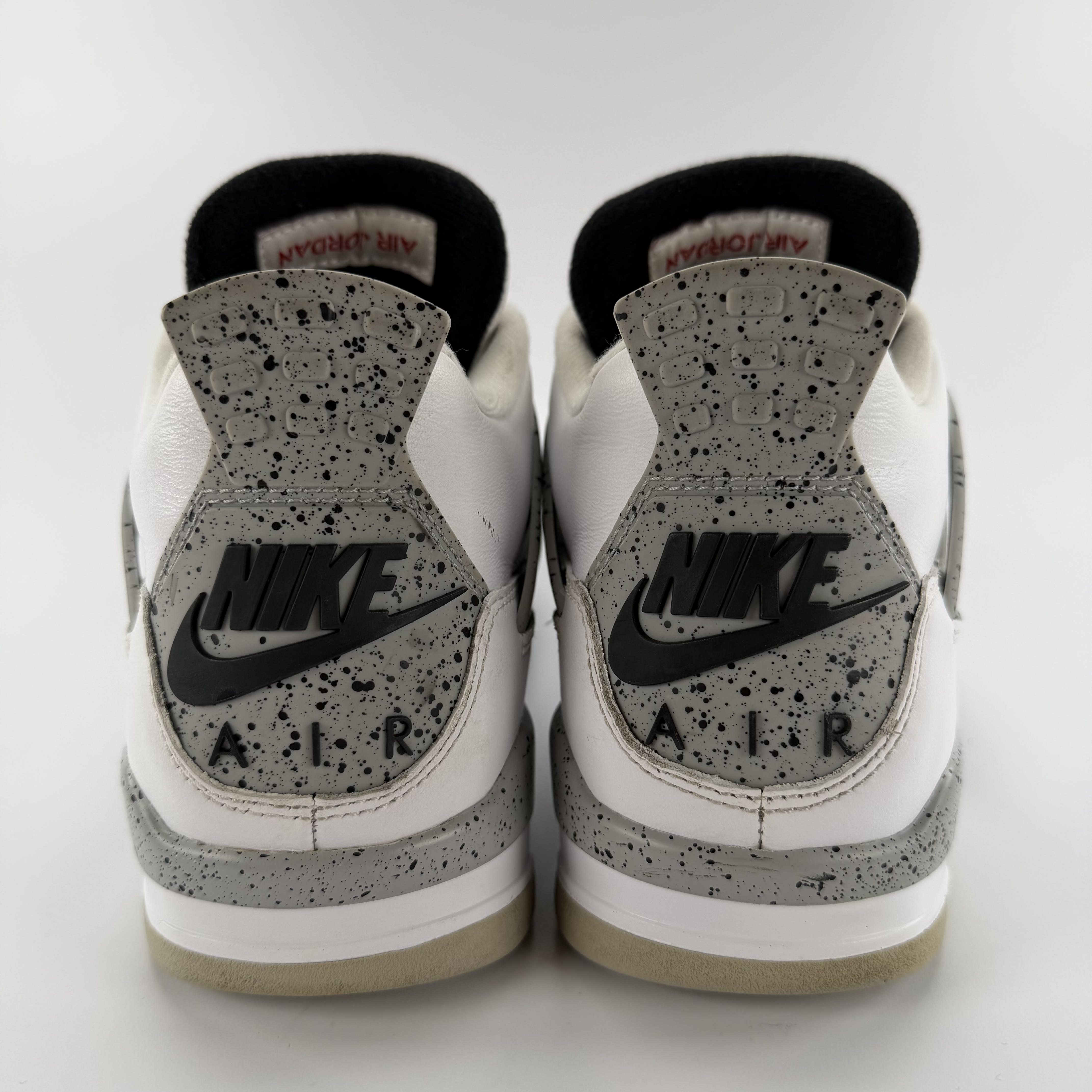 506712 Jordan 4 Retro White Cement (2016)