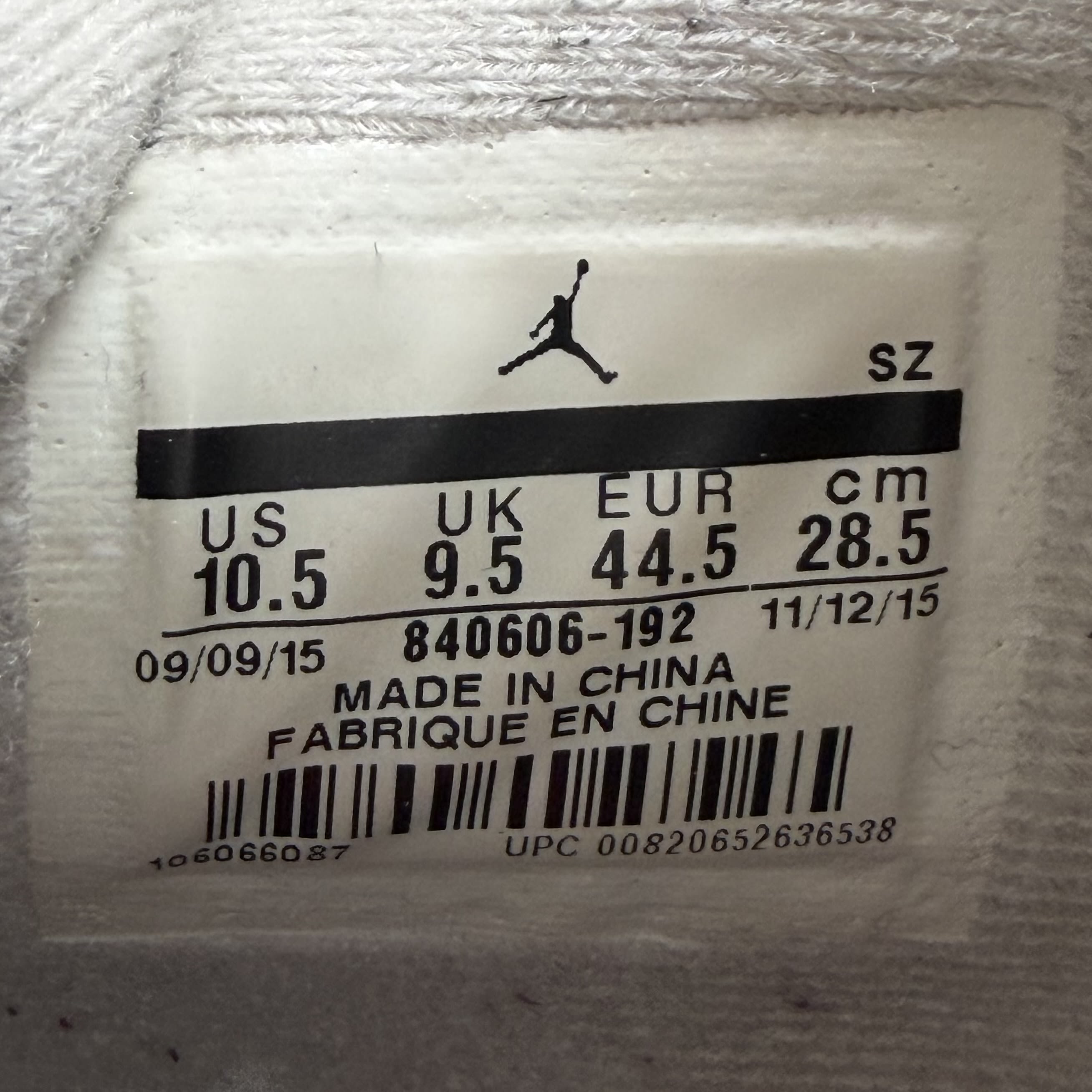 506712 Jordan 4 Retro White Cement (2016)