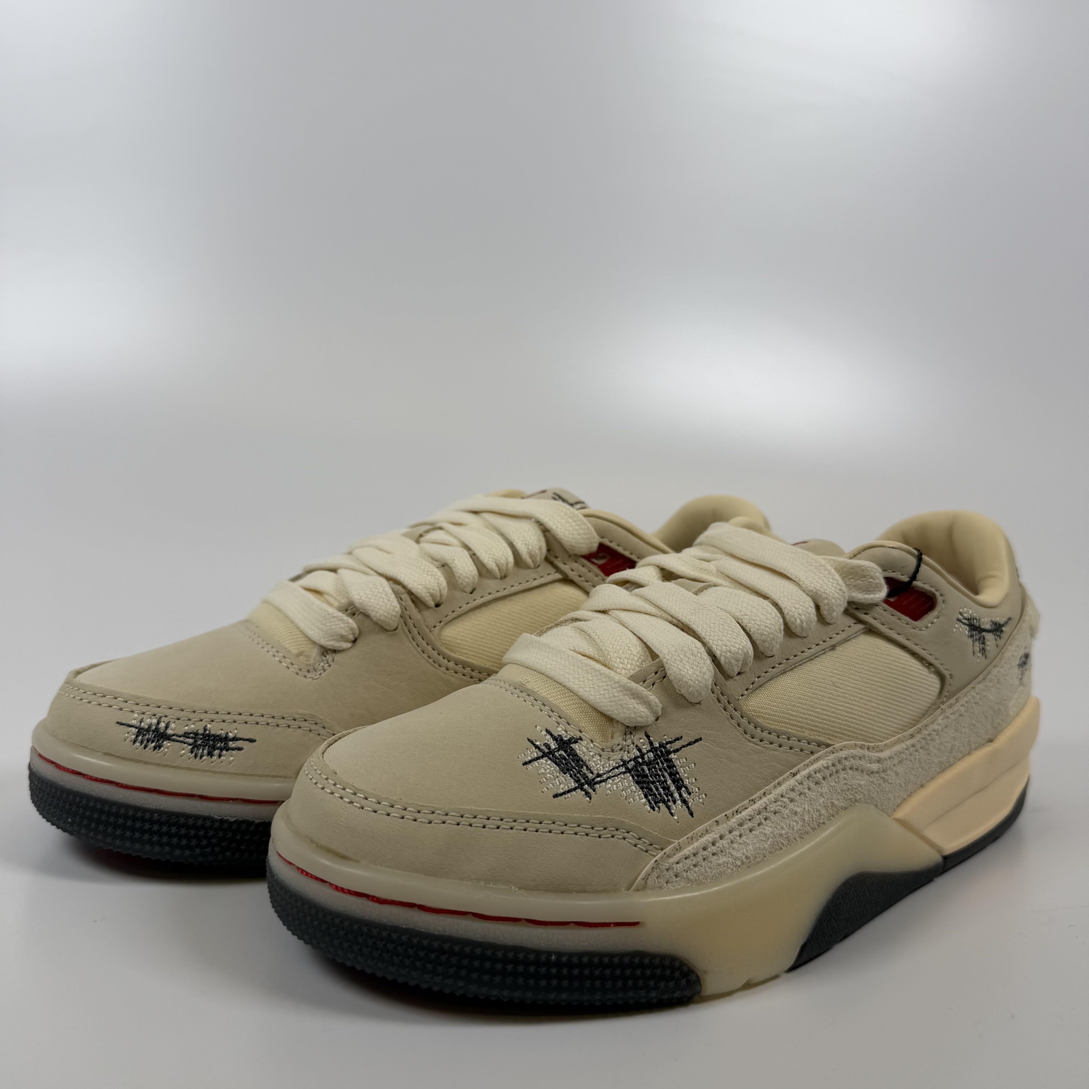 SP9620 Jordan Flight Court Who Decides War Coconut Milk (Women's)