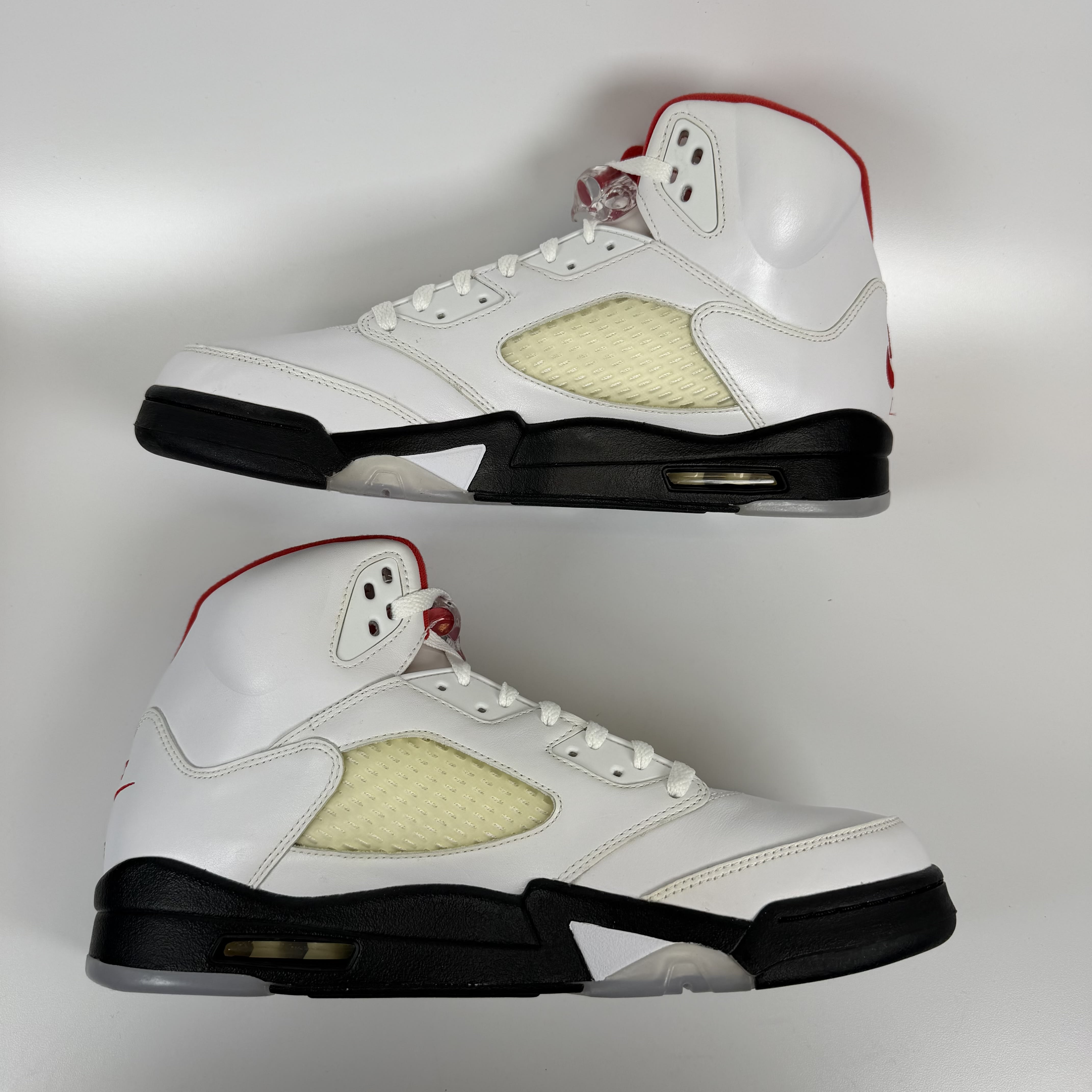 [SP7900] Jordan 5 Retro Fire Red Silver Tongue (2020)