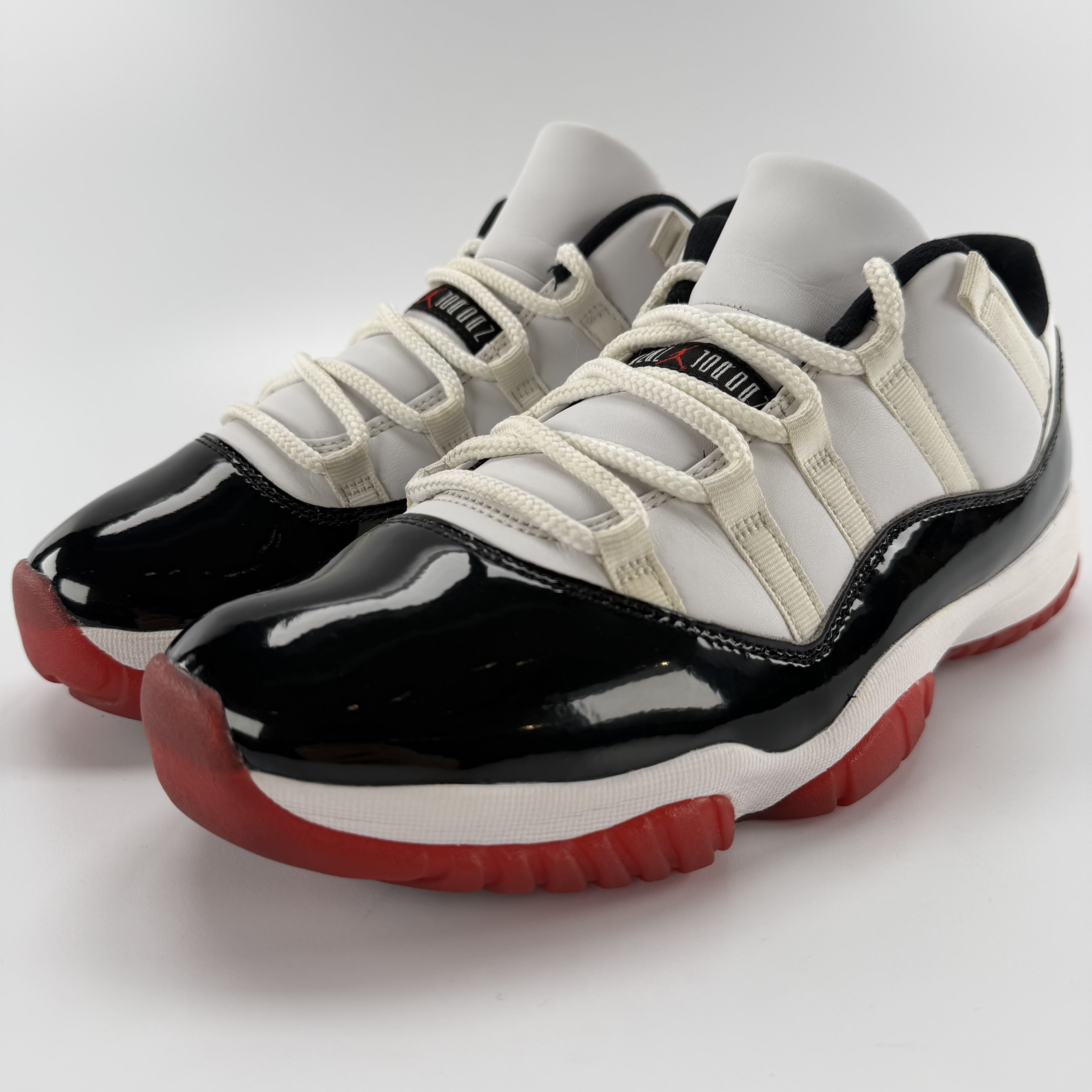 518490 Air Jordan 11 Retro Low 'Concord-Bred'
