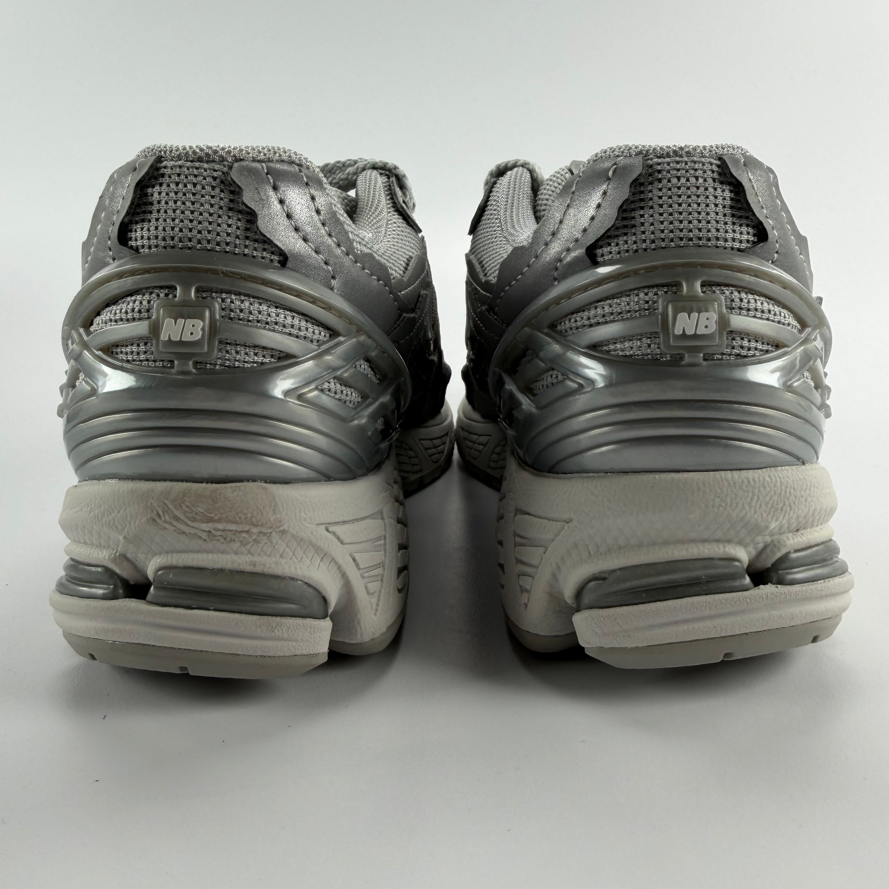 610355 New Balance 1906D Protection Pack Silver Metallic