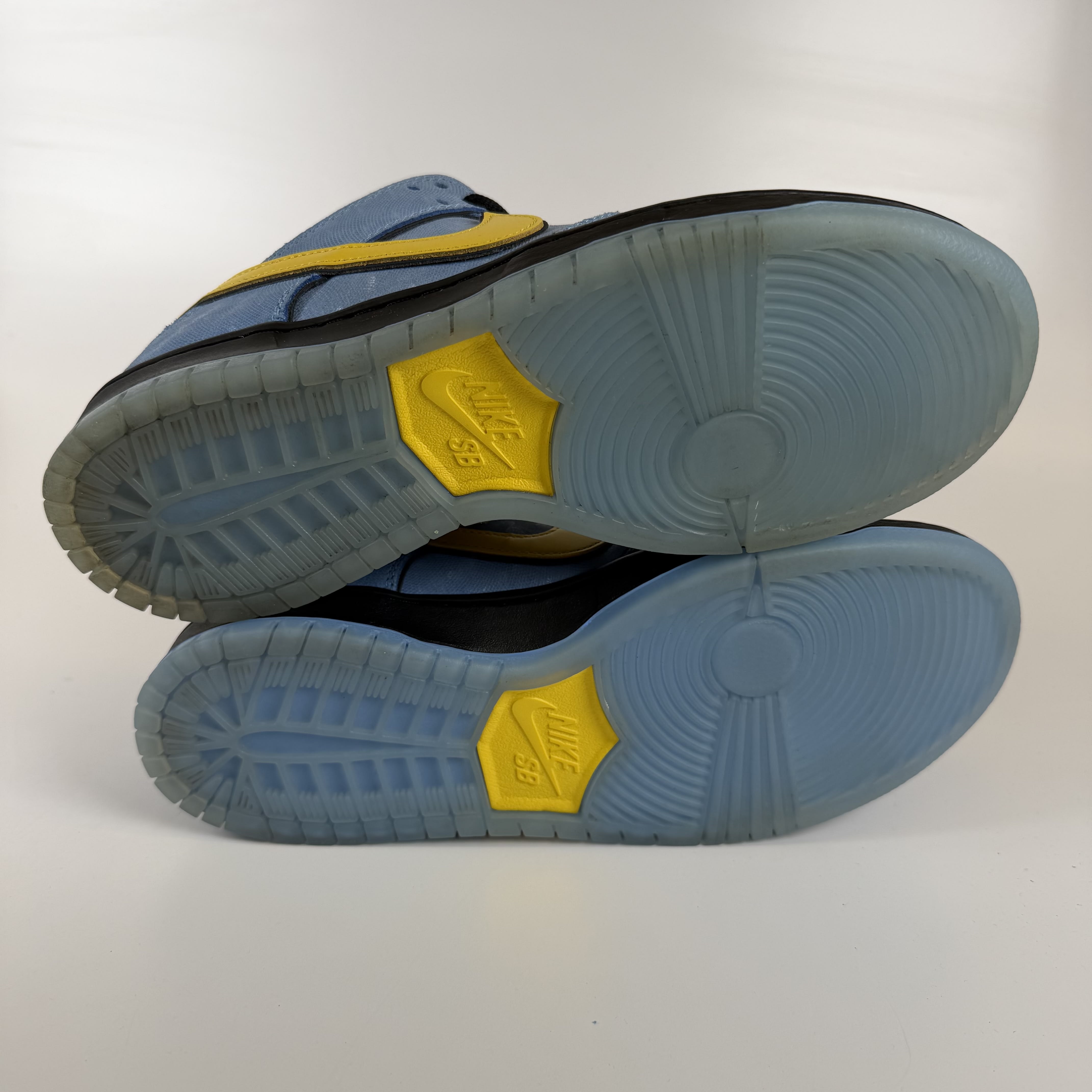779503 Nike SB Dunk Low The Powerpuff Girls Bubbles